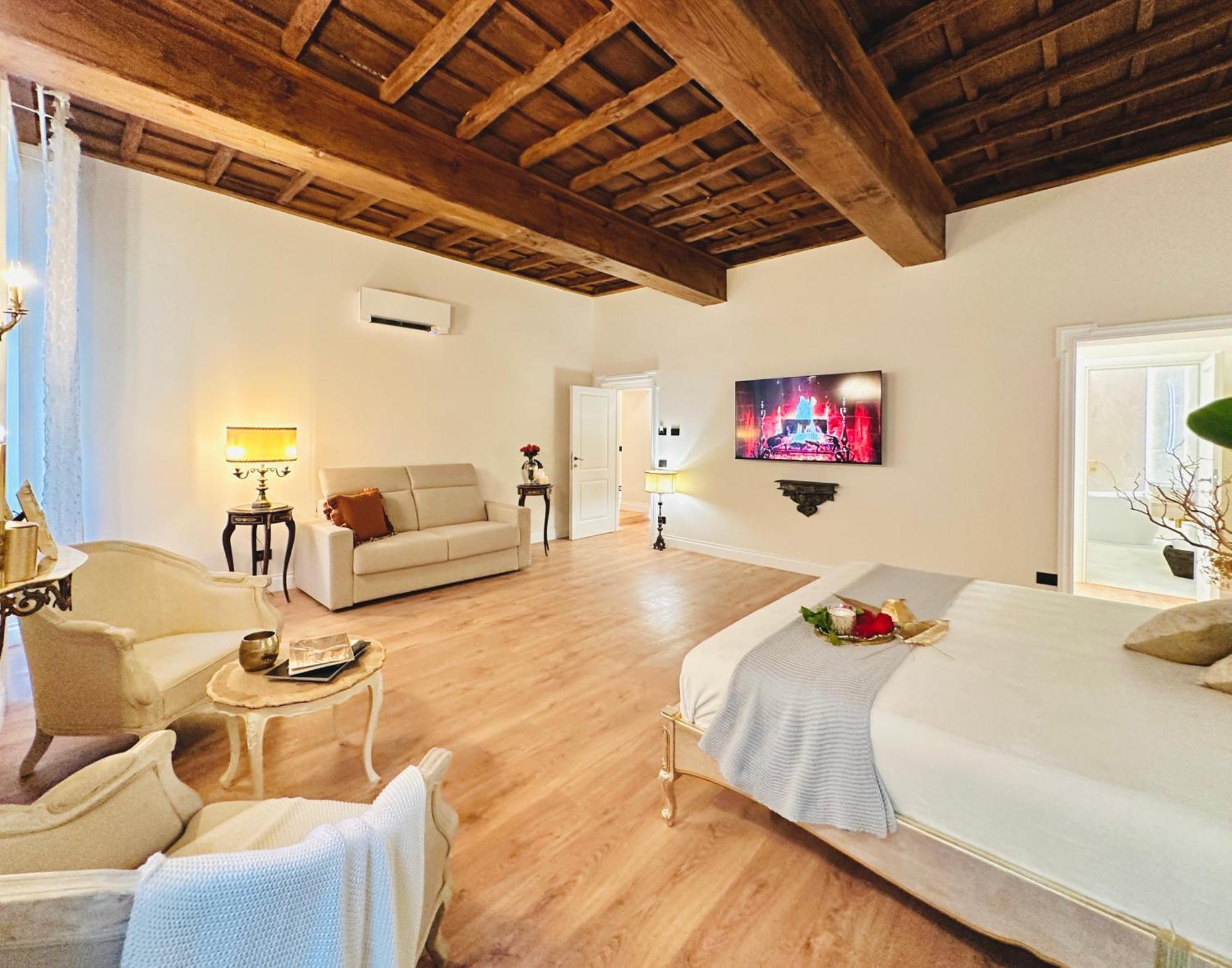 Trevi Fountain Elegant Apartment *