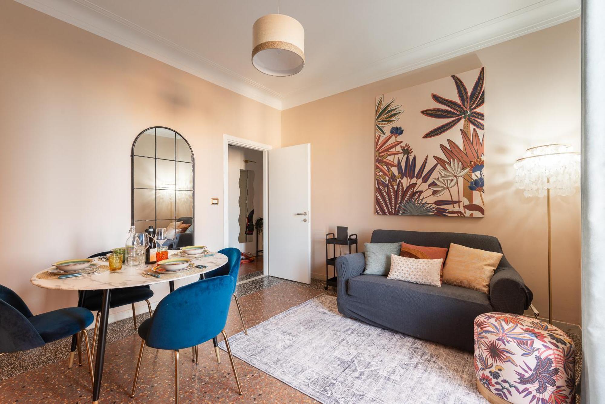 In Tuscolana Train Station & Metro A Apartment