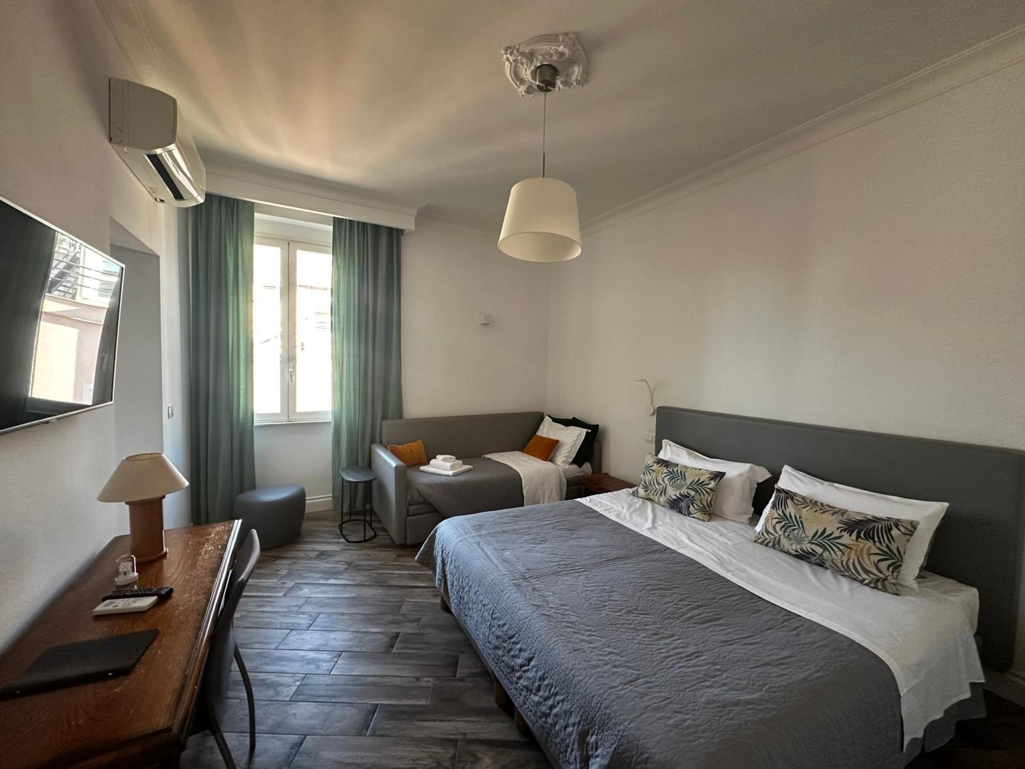 Comfort Astoria Palace Rome