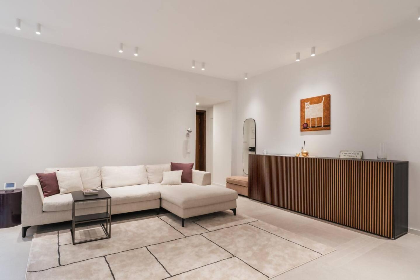 Caracalla In Apartment
