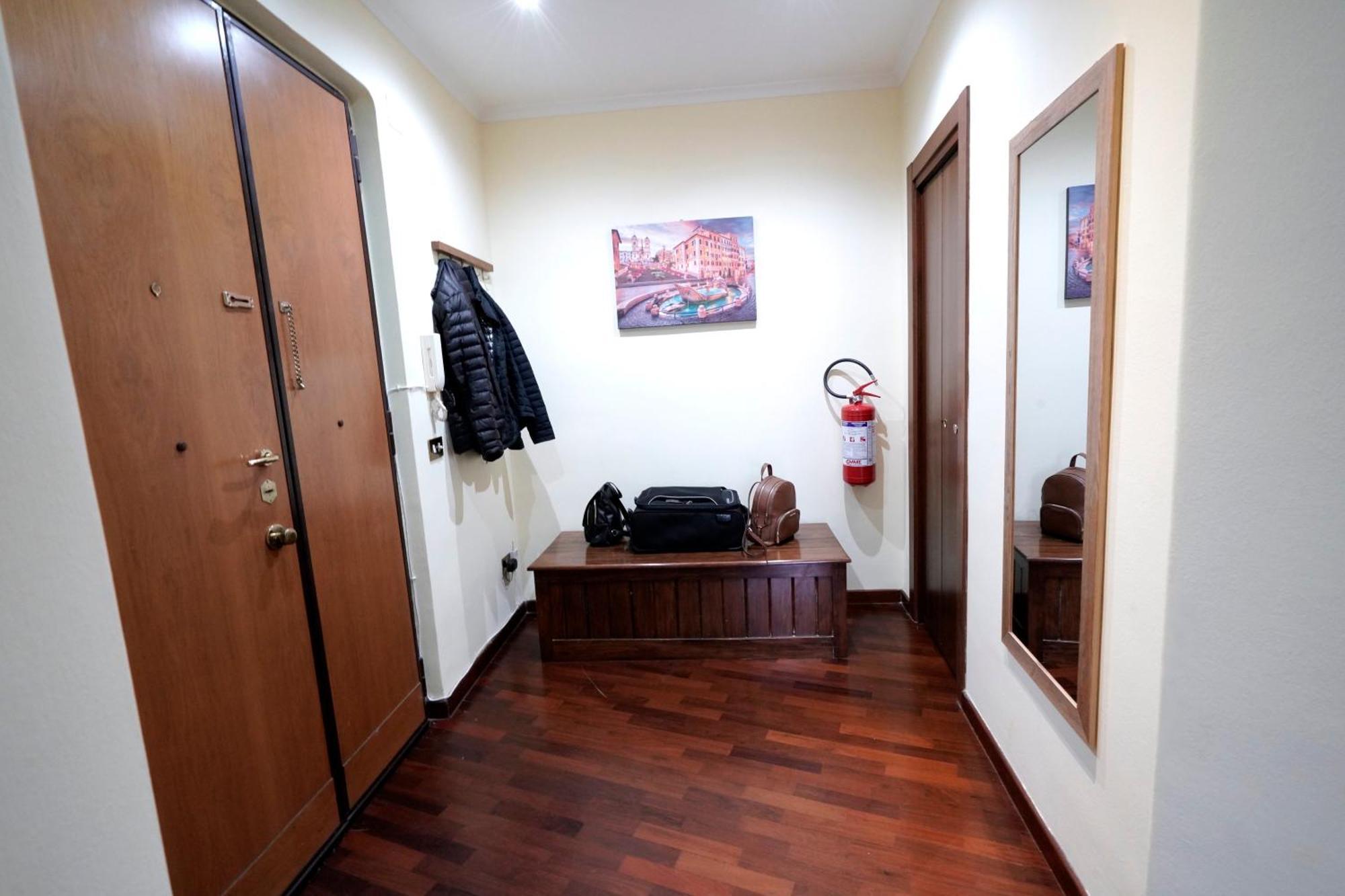 Cata Holiday home Rome