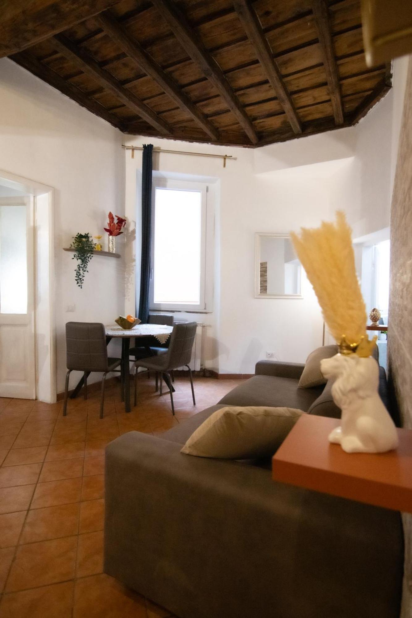 Crezy House Trilussa Appartamento *