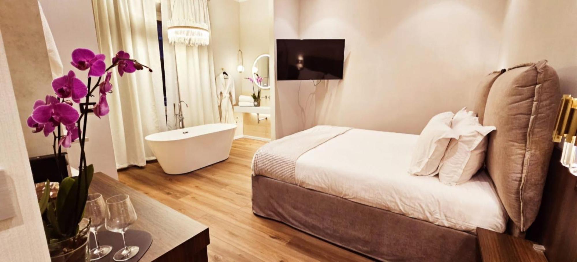 Stoa Boutique Hotel