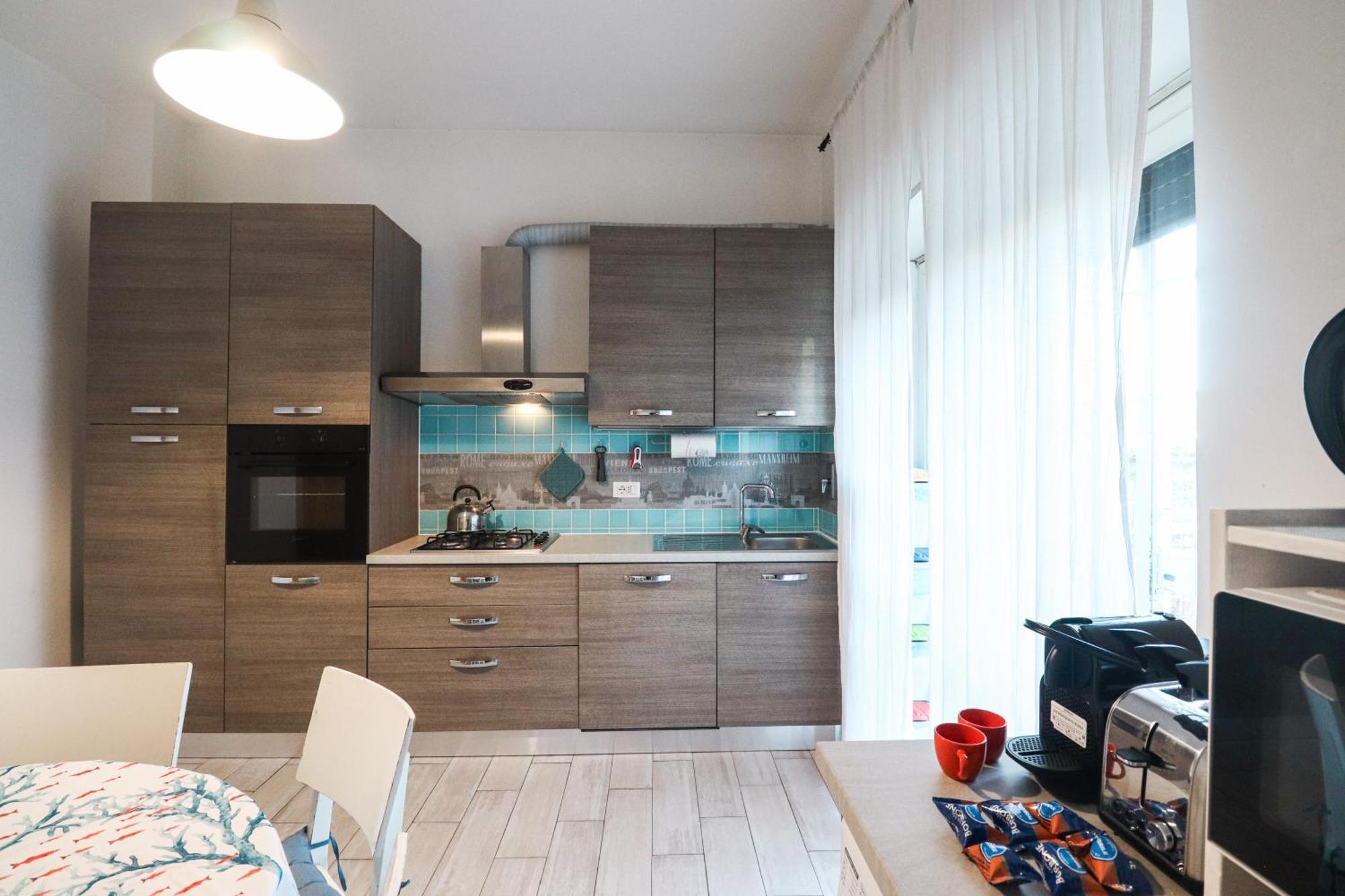 15min Center - Charme & Chic With Hot Tub Apartment *