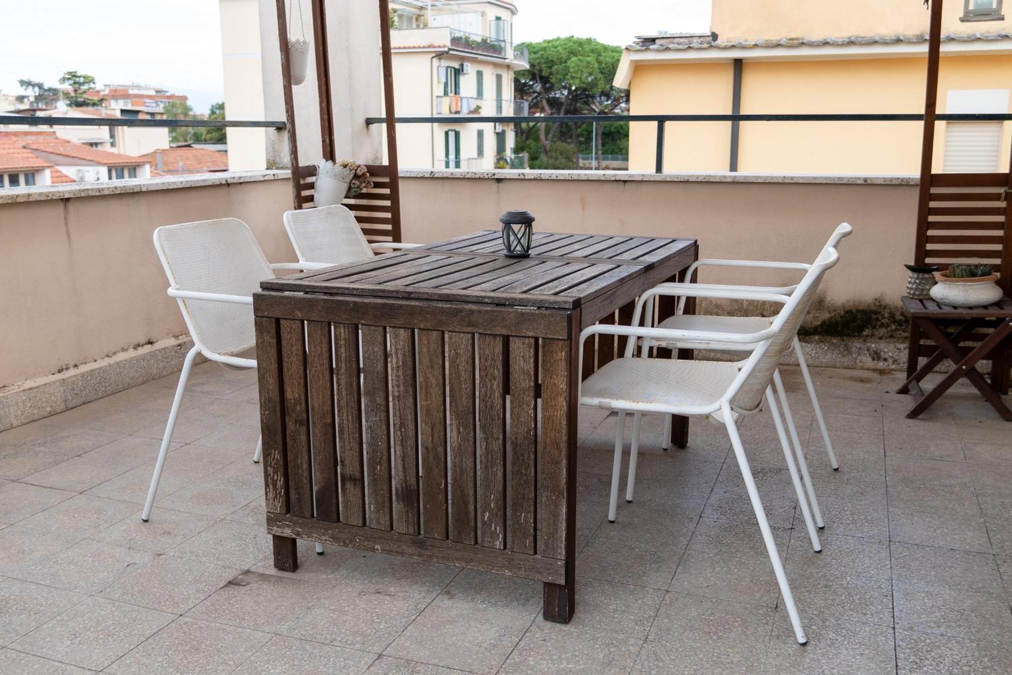 Stanza Con Bagno Privato In Attico * Rome