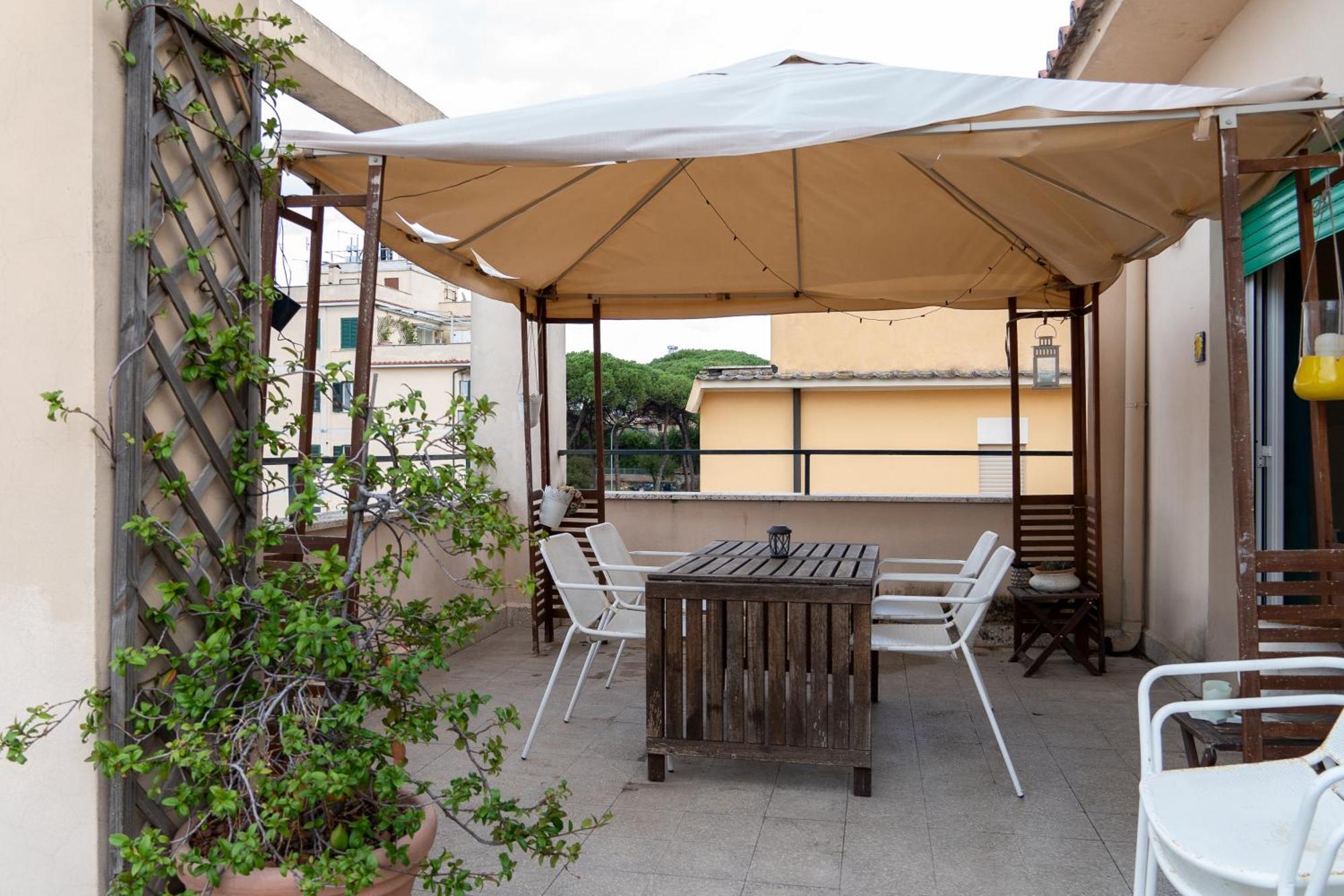 Homestay Stanza Con Bagno Privato In Attico *