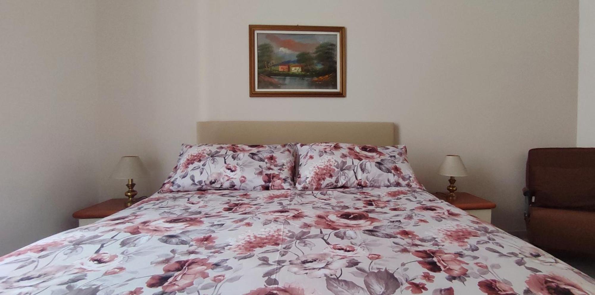 Apartment Happy Domus Ippolito Nievo Flat A Trastevere