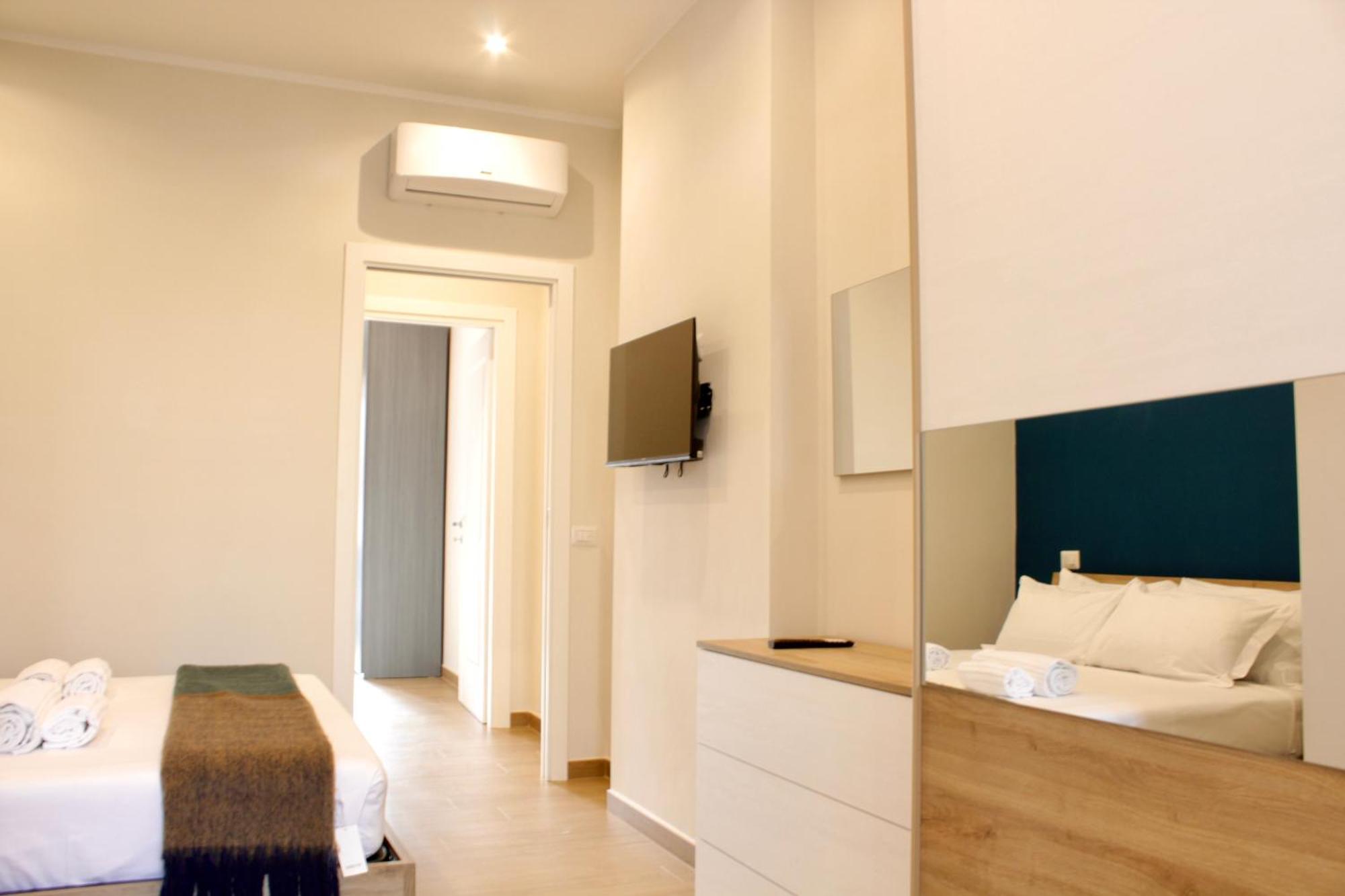 Hc - Miriam's Brand New In Vatican Apartment *