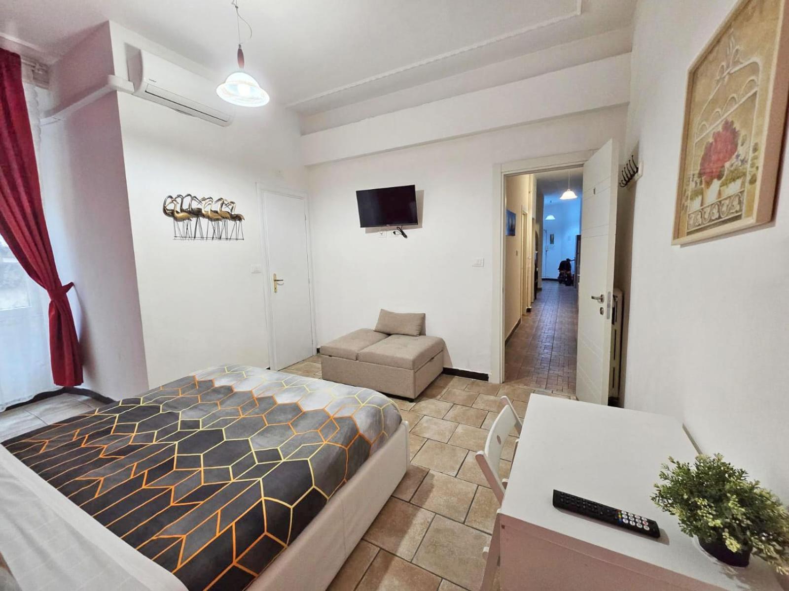 Hosting Flats Guest house *