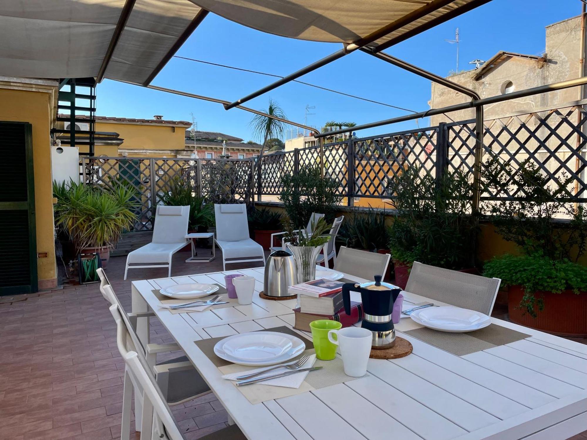 Apartment Elegant, With Private Terrace Next To The Vatican *