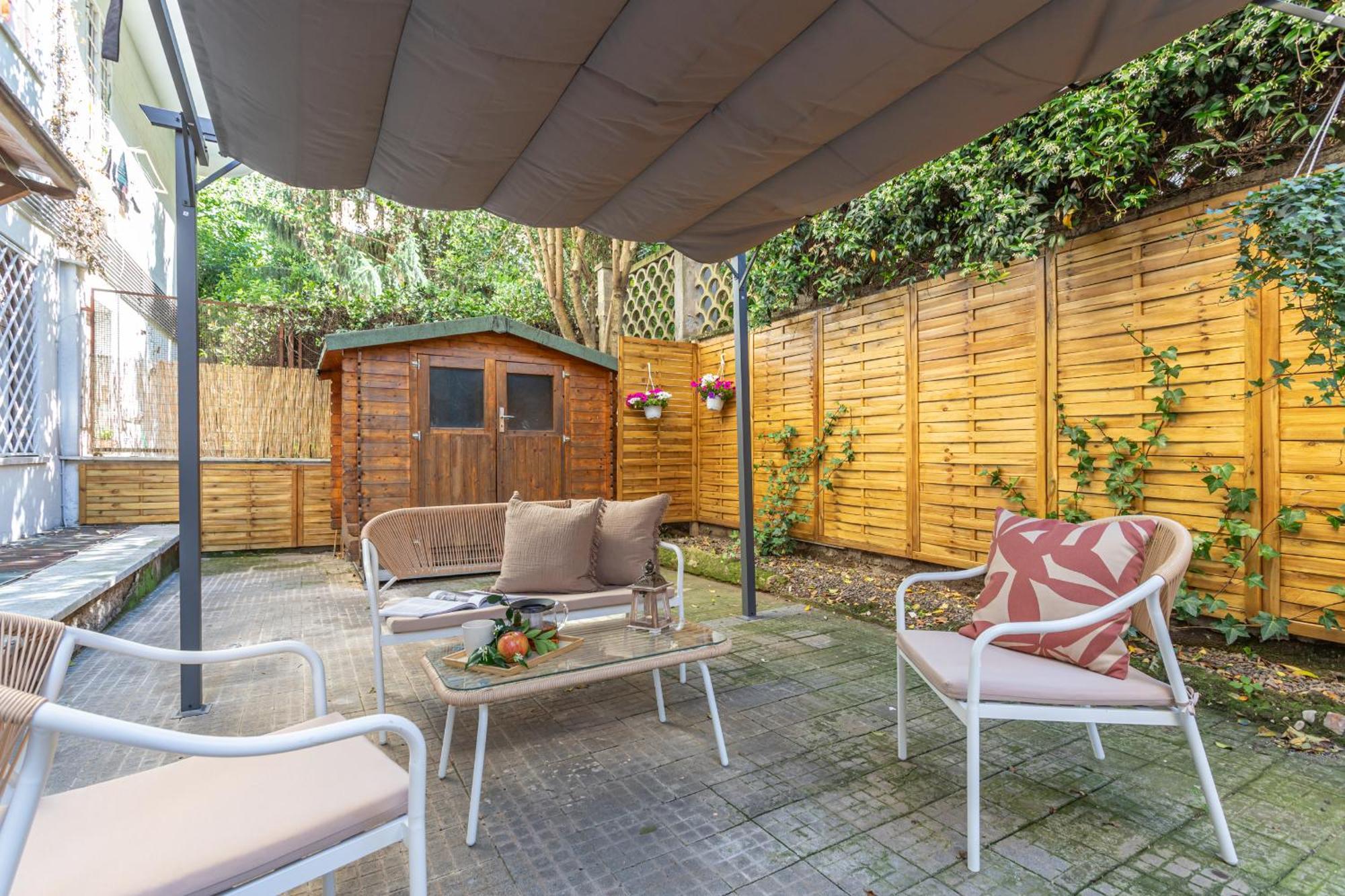 Apartment With Private Garden Ada - Terrestre Rome