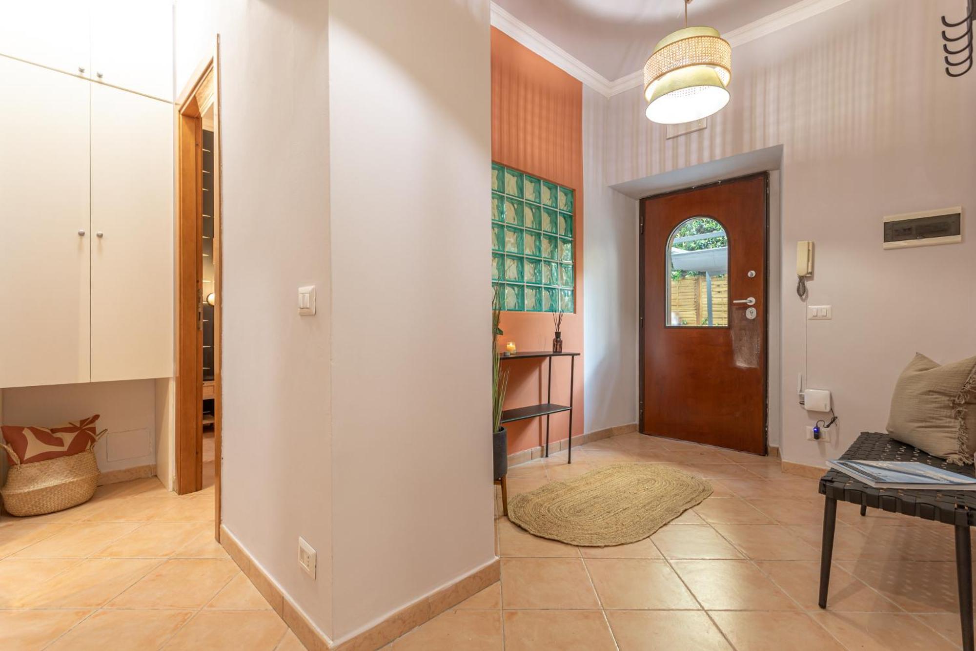 With Private Garden Ada - Terrestre Apartment Rome