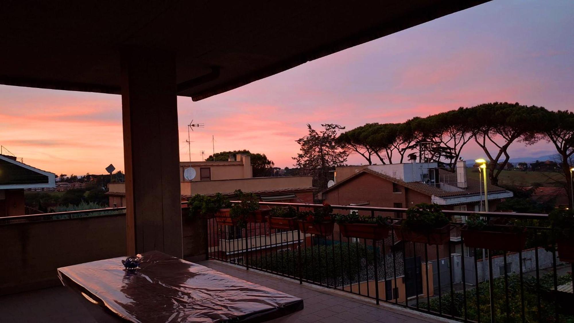 Apartment Sunset House Rome