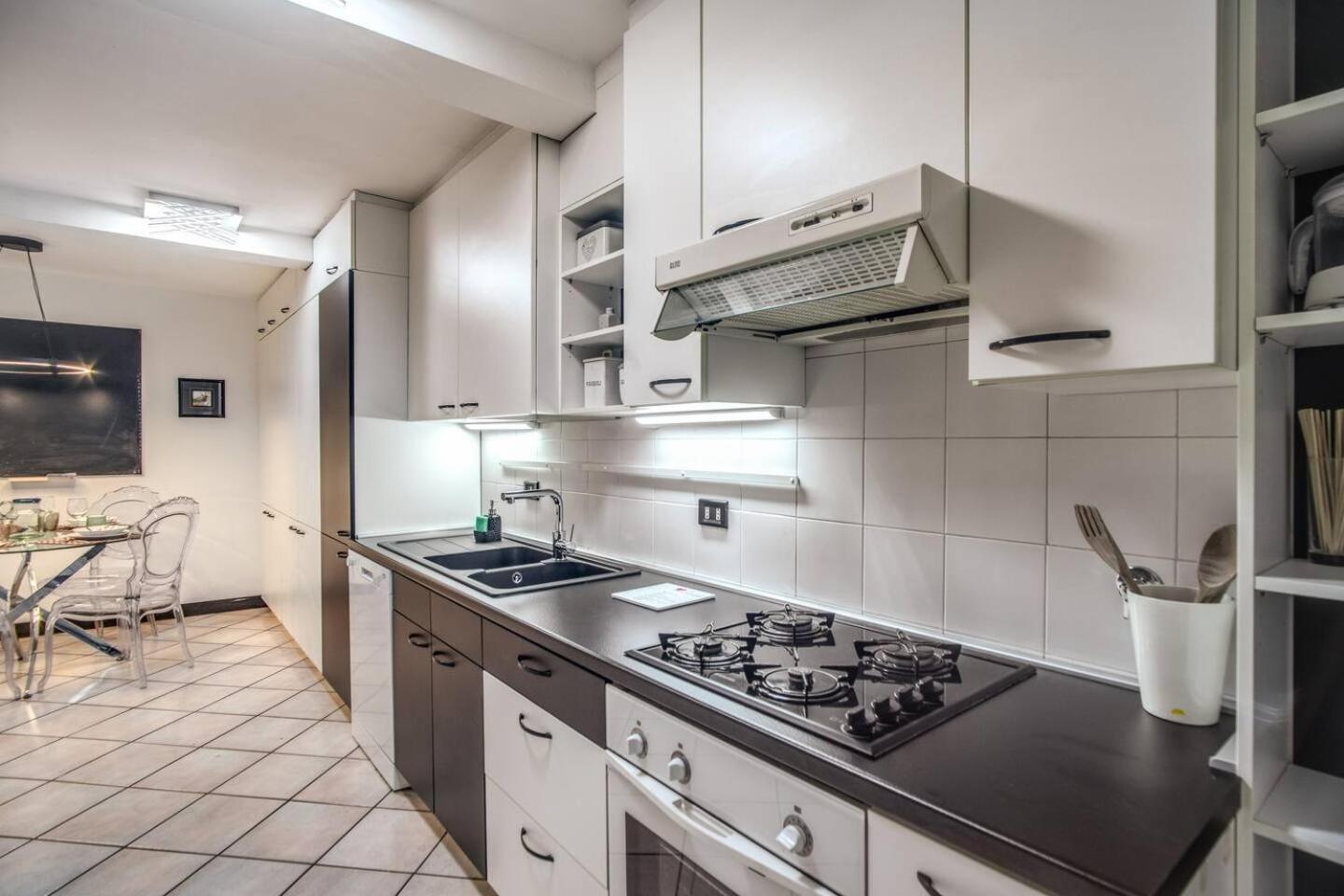 Navona, 3 Bedrooms, Unique And Spectacular View Apartment Rome