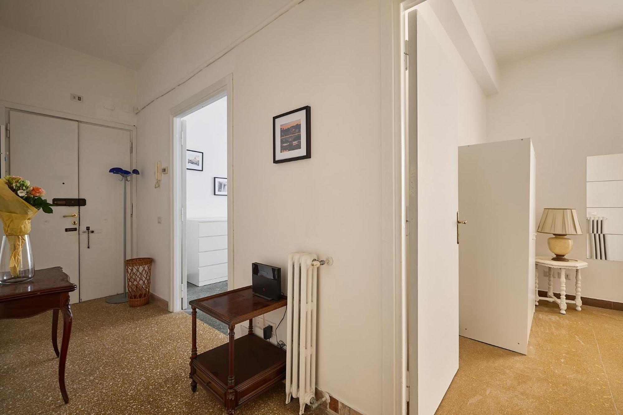 Domus Erasmo Apartment Rome