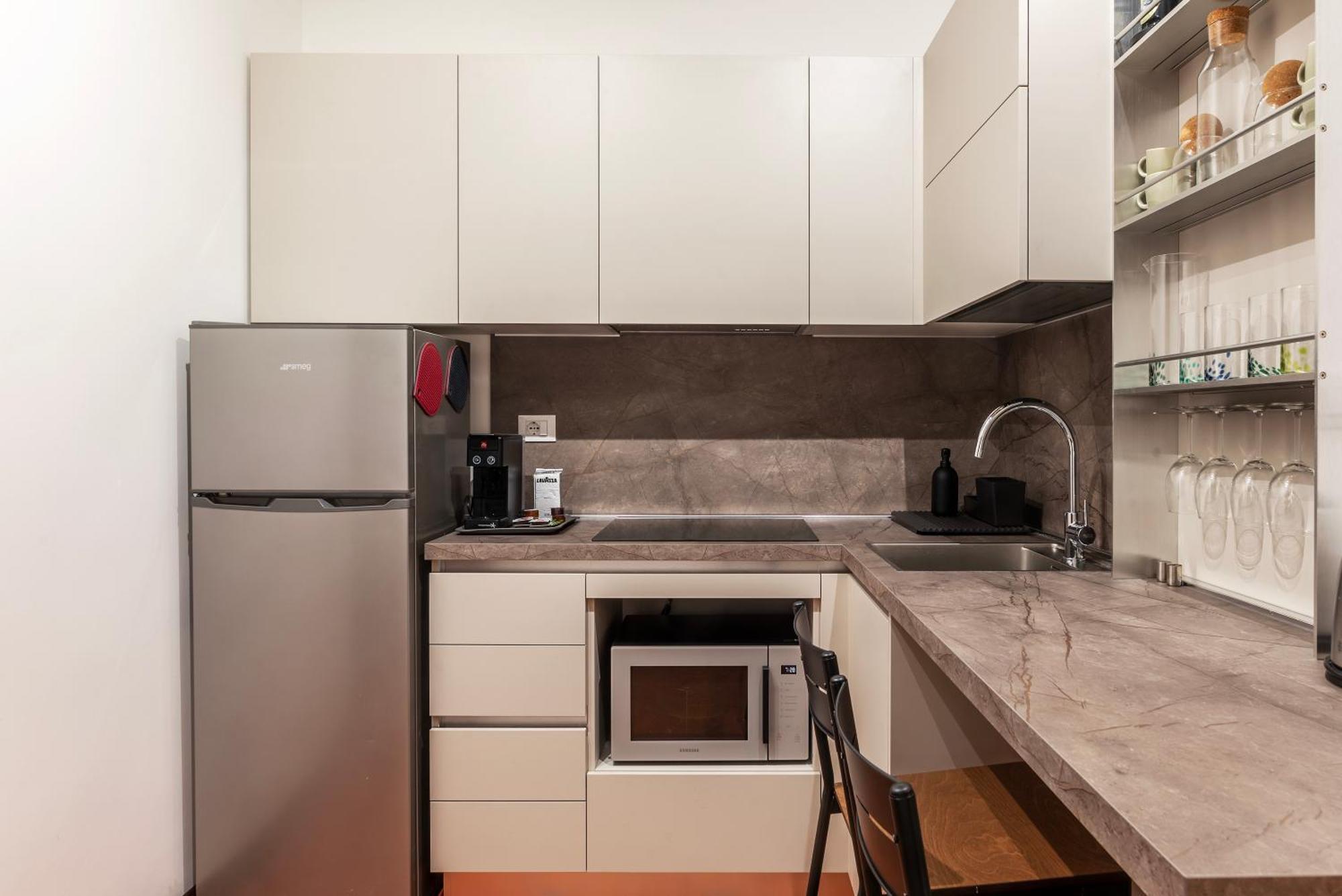 Brand New In The Heart Of Rome-for 5! Apartment Rome