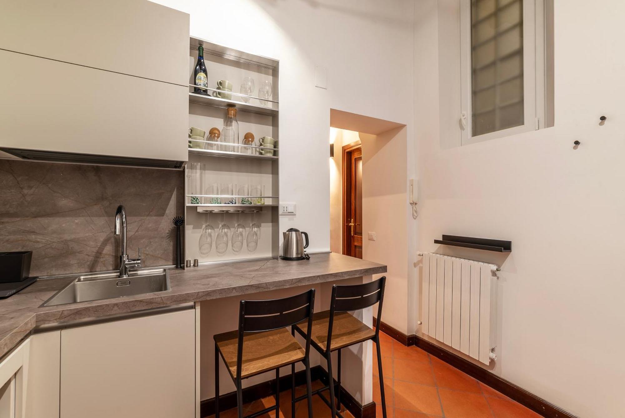 Brand New In The Heart Of Rome-for 5! Apartment Rome