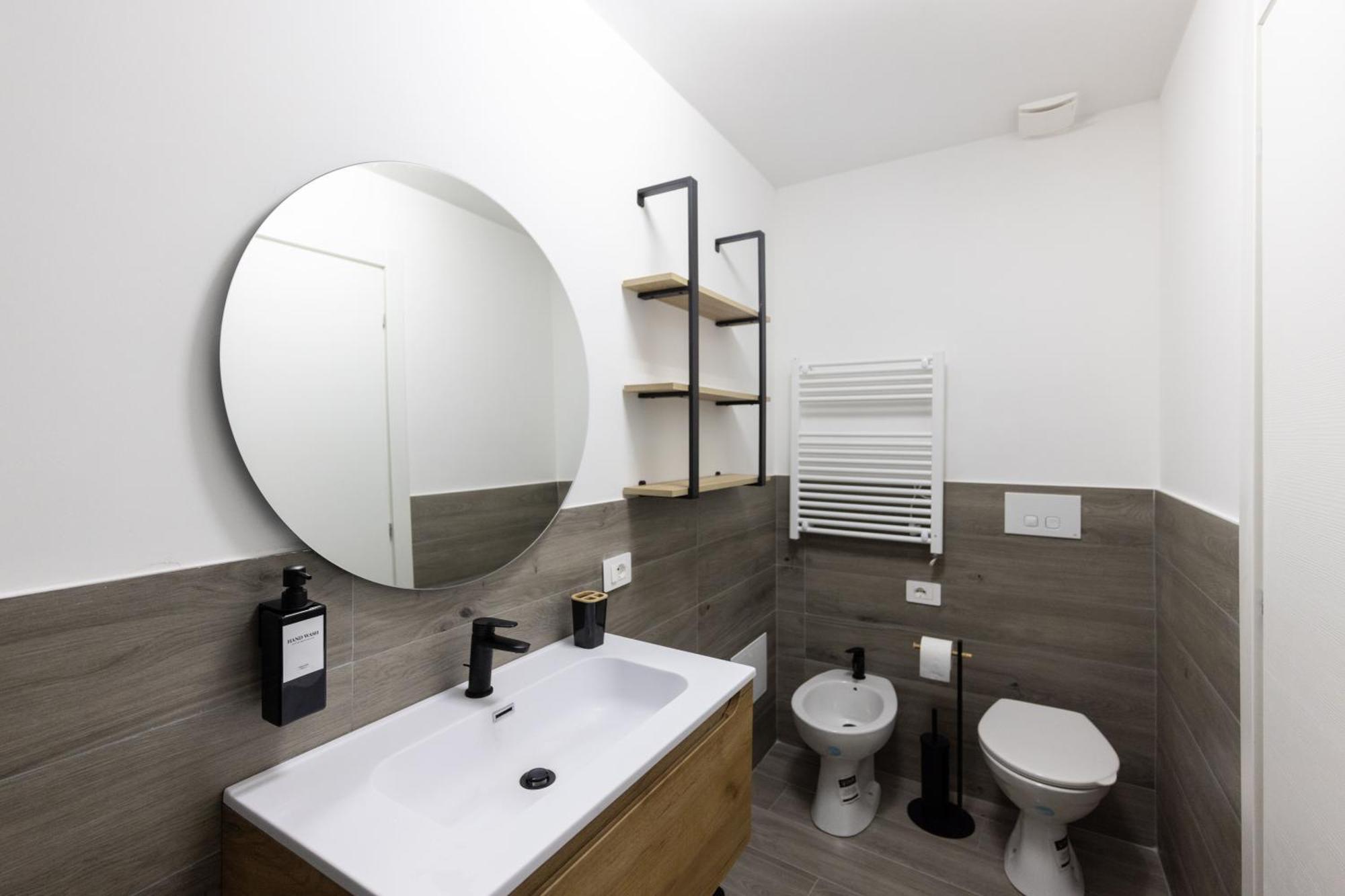 Urban Chic Luxury Apartment Rome