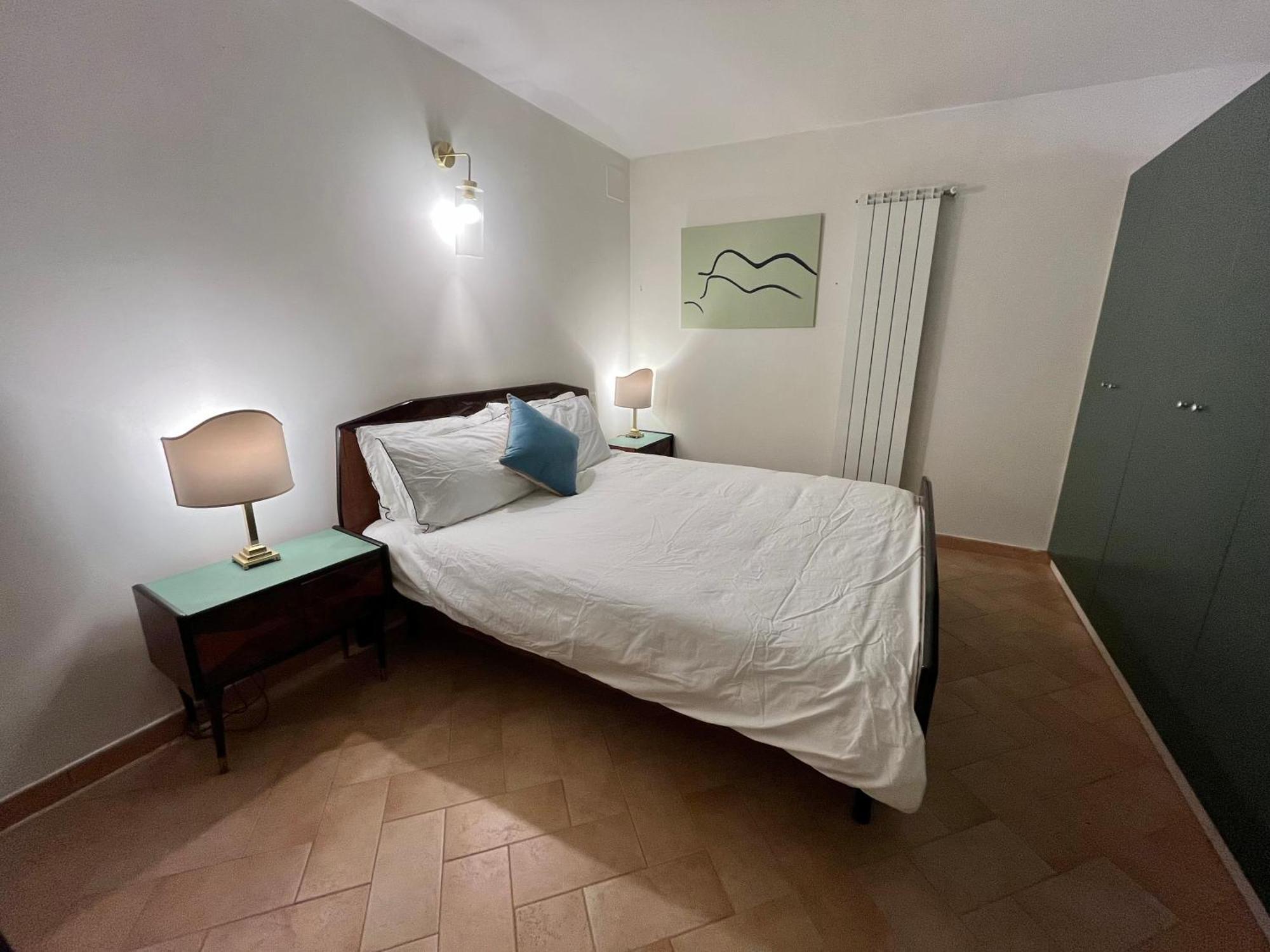 Peaceful Hidden Gem Near Metro A And Colosseum Apartment *