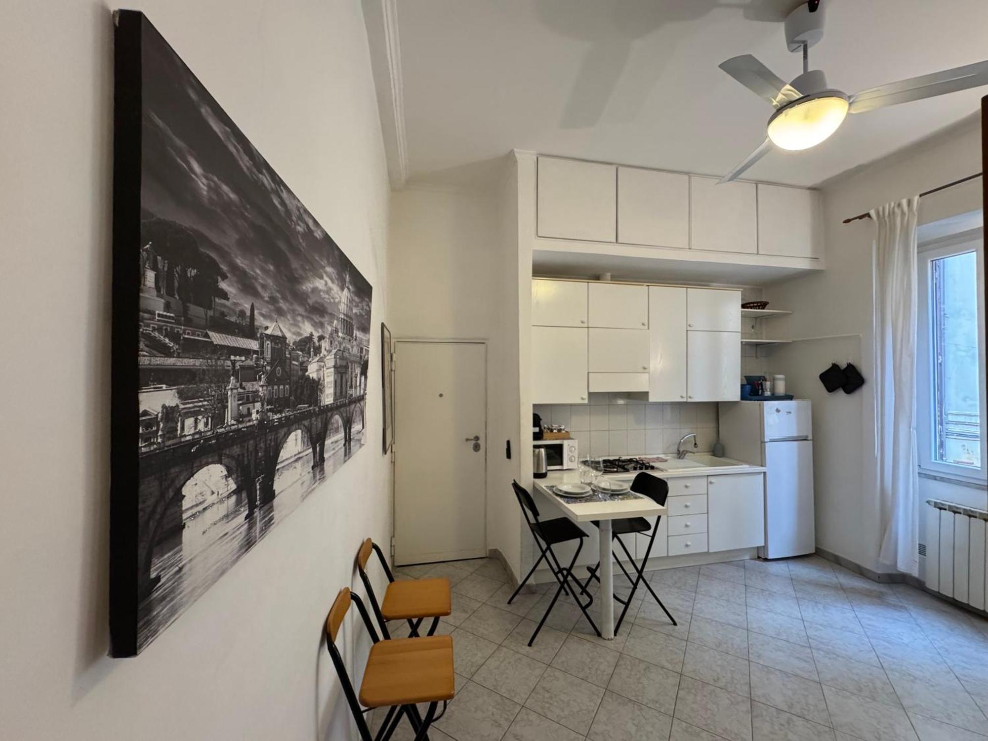 Cozy In Trastevere Apartment