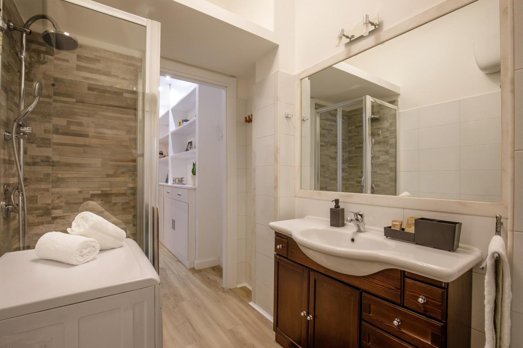 Vatican Aurelia House Apartment