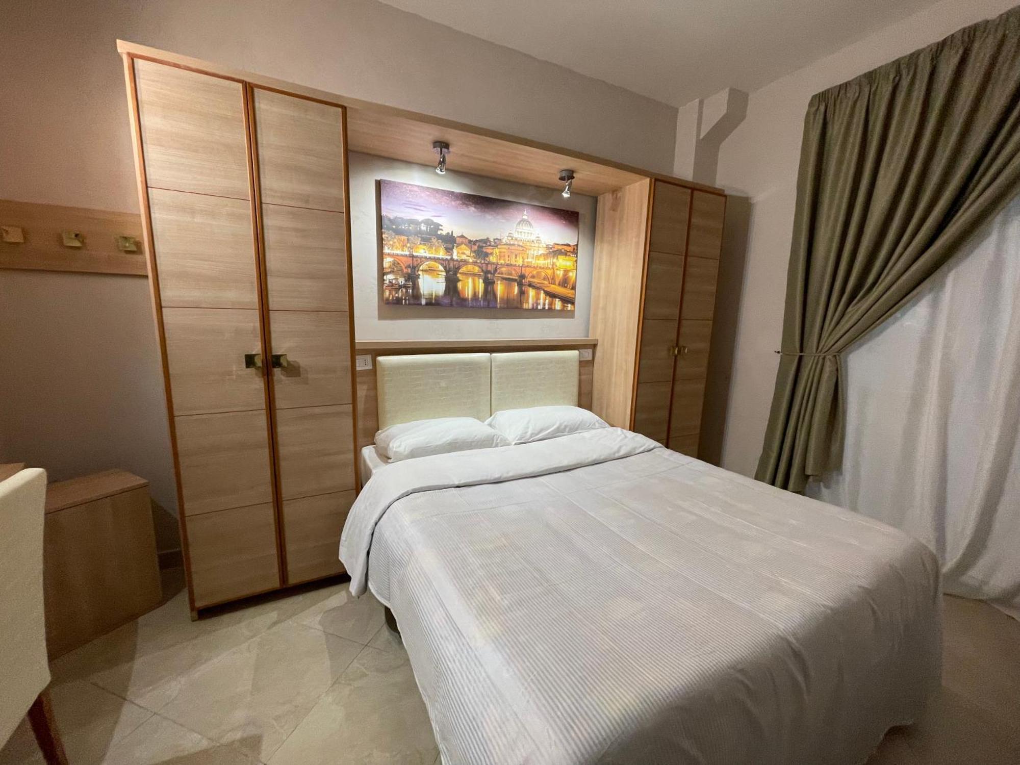 Guest house Spqr *