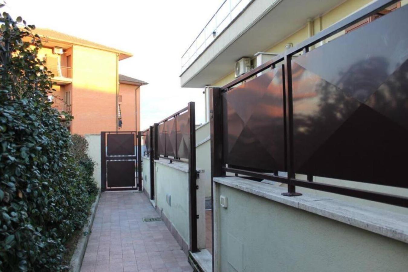 Casa Indipendente Fronte Metro C Holiday home Rome