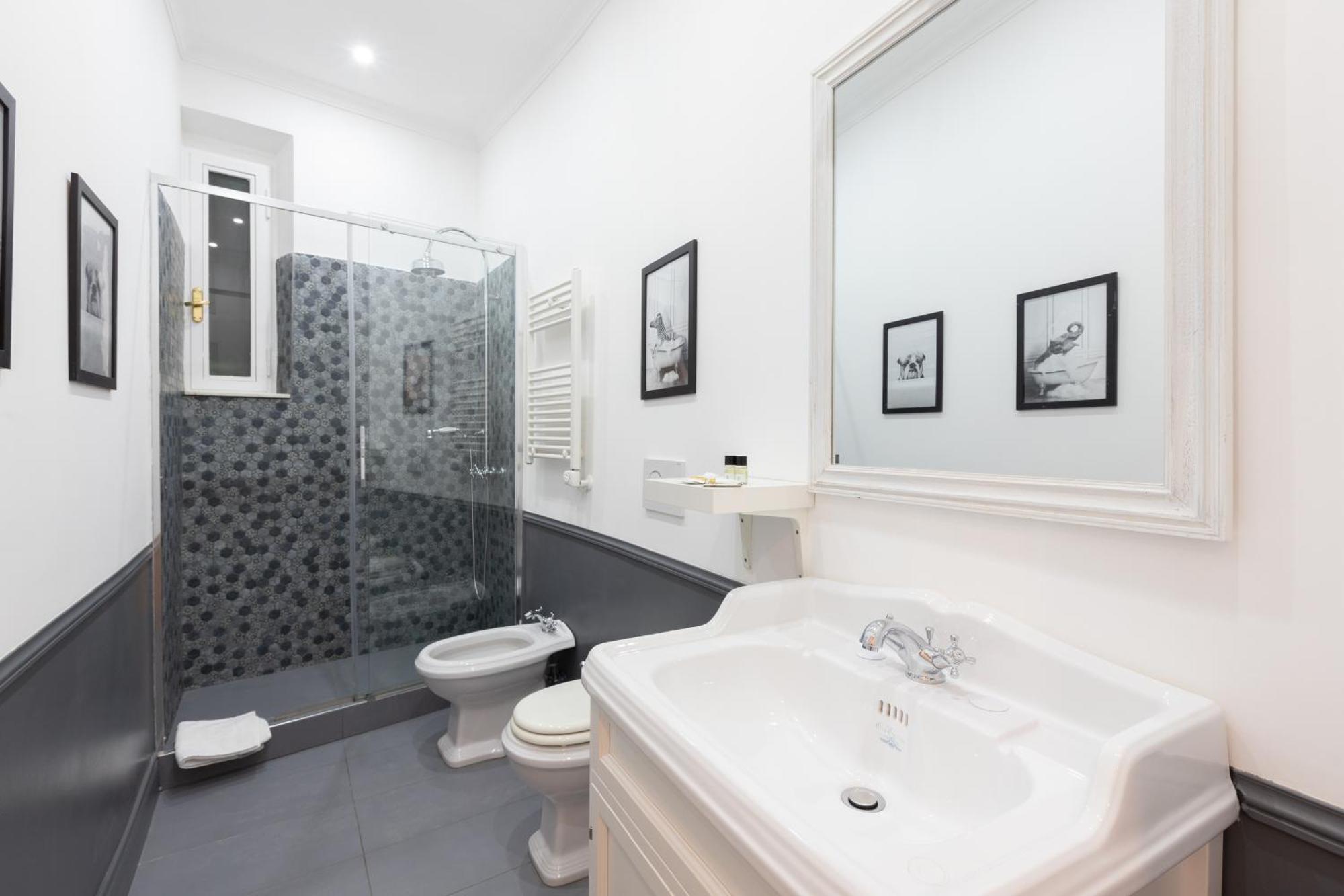 Modern And Bright Flat - Center Rome