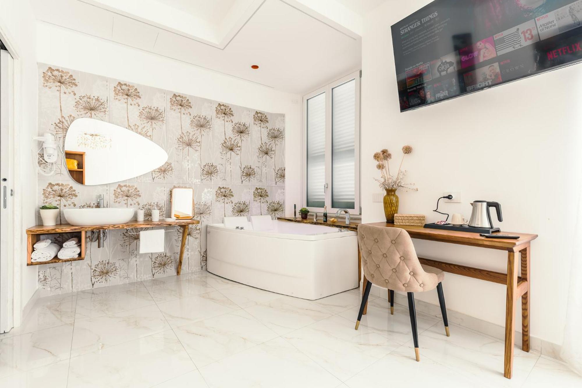 Bed & Breakfast Beb Domus Arbenzio San Giovanni Rome