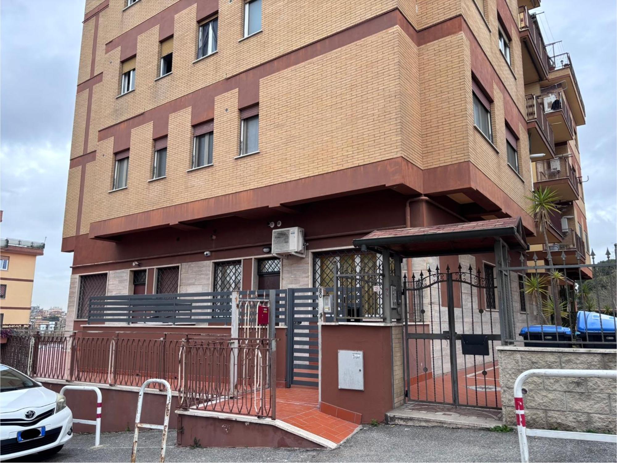 Holiday home Jolie Tor Vergata -metro C- Rome