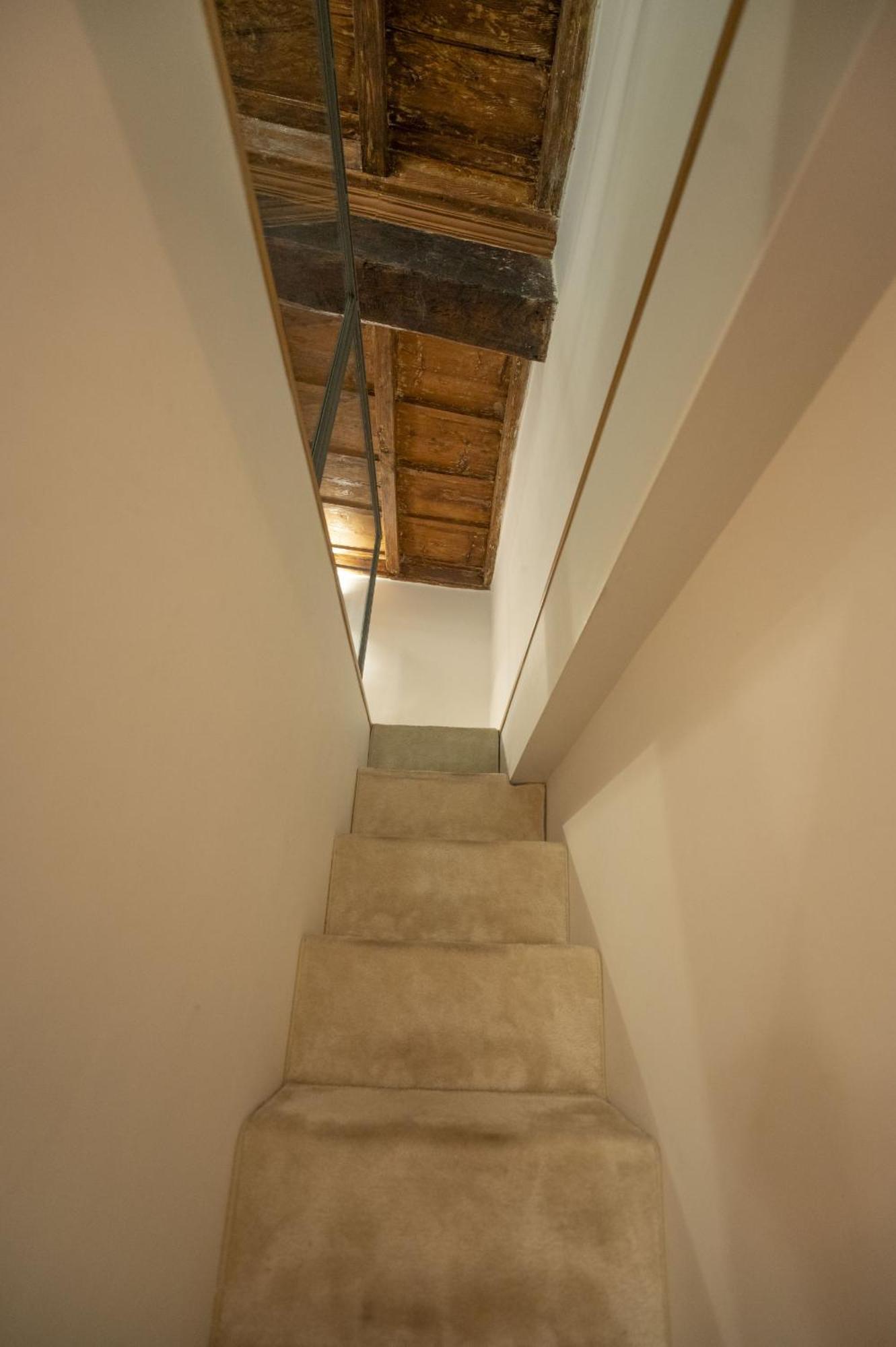 Lovely Nest With Balcony By The Spanish Steps Apartment