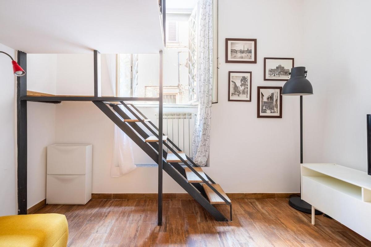 The Artistic Retreat Apartment Rome