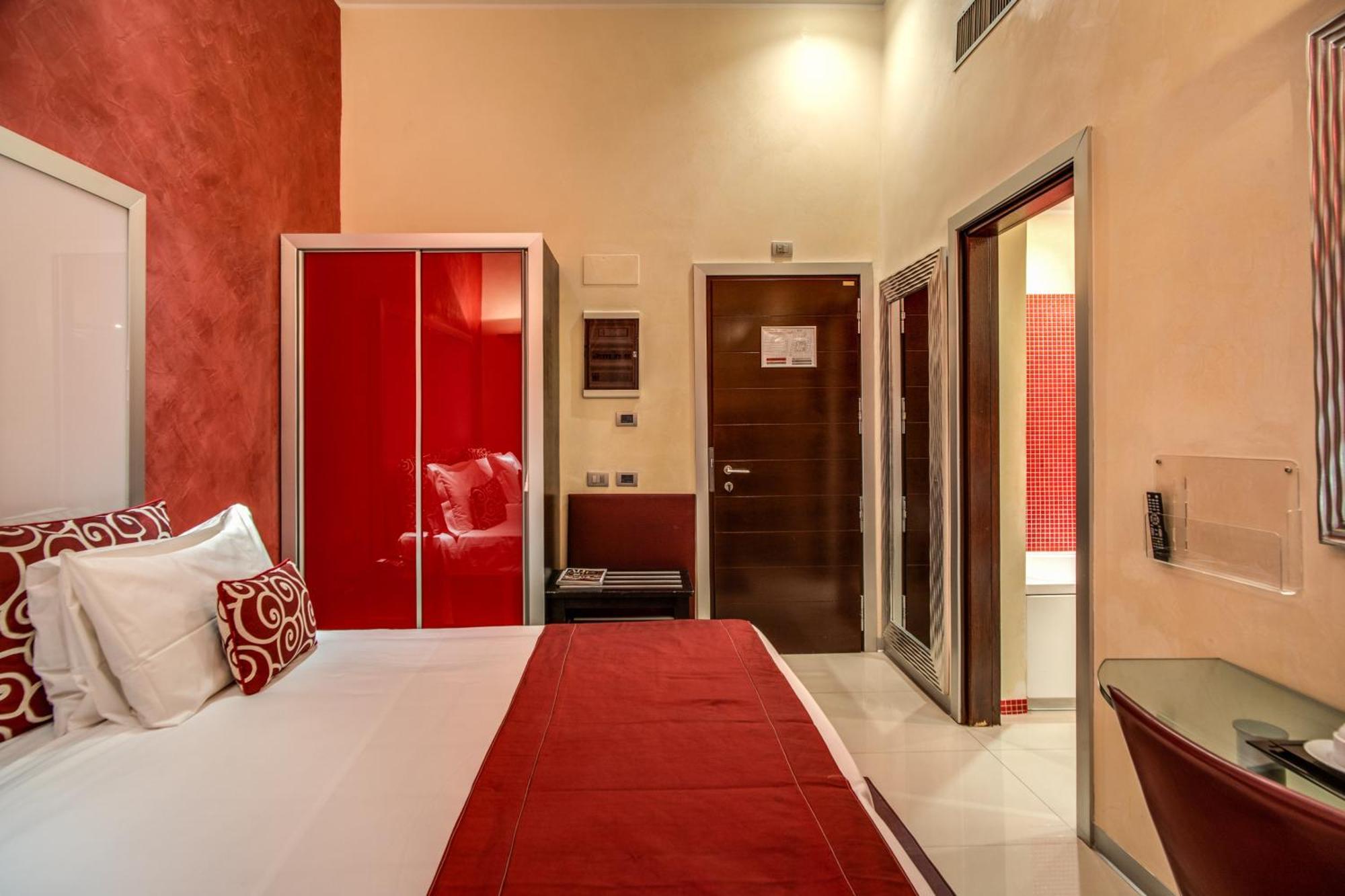 Hotel La Griffe 5*