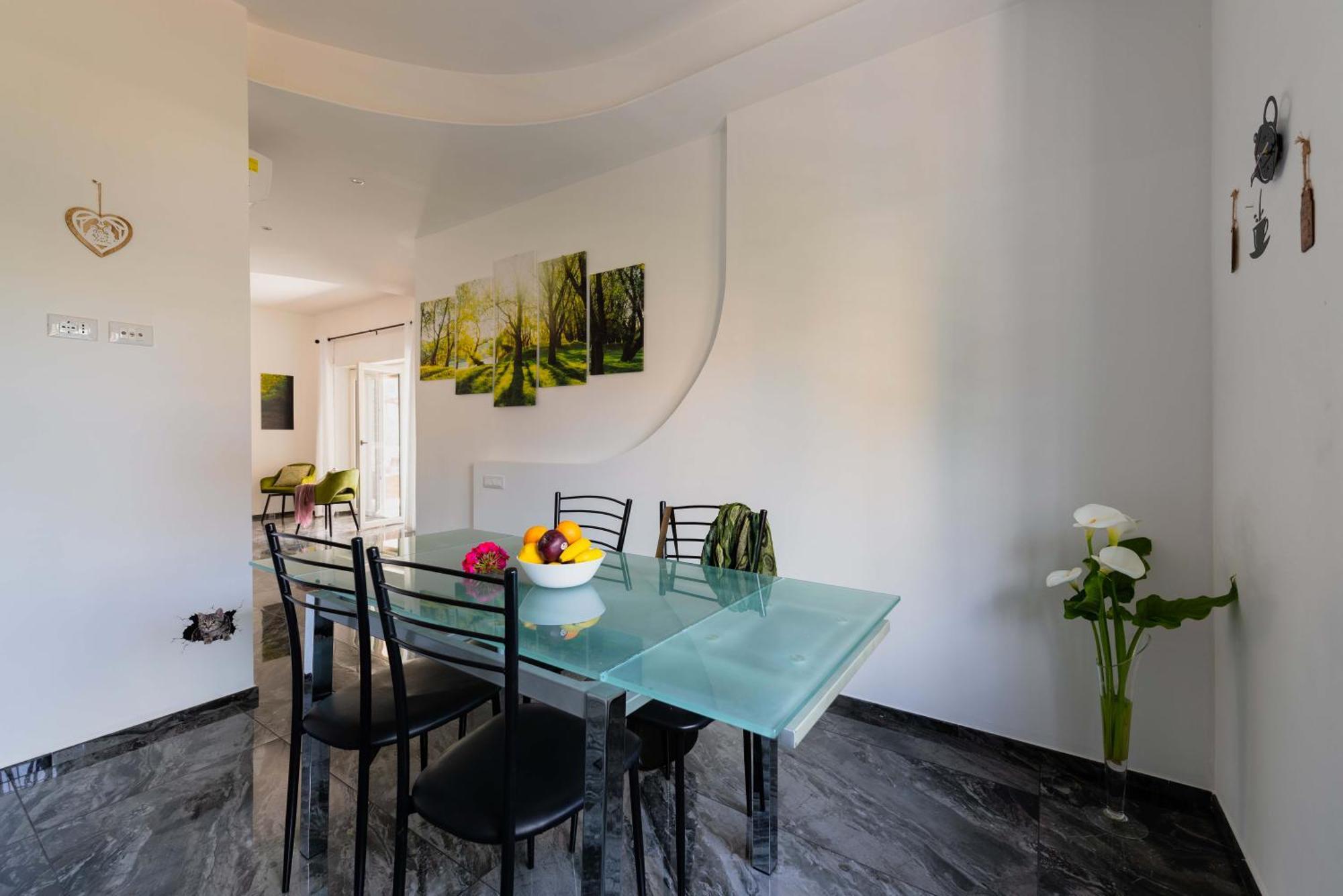 Apartment Big Crire At 724