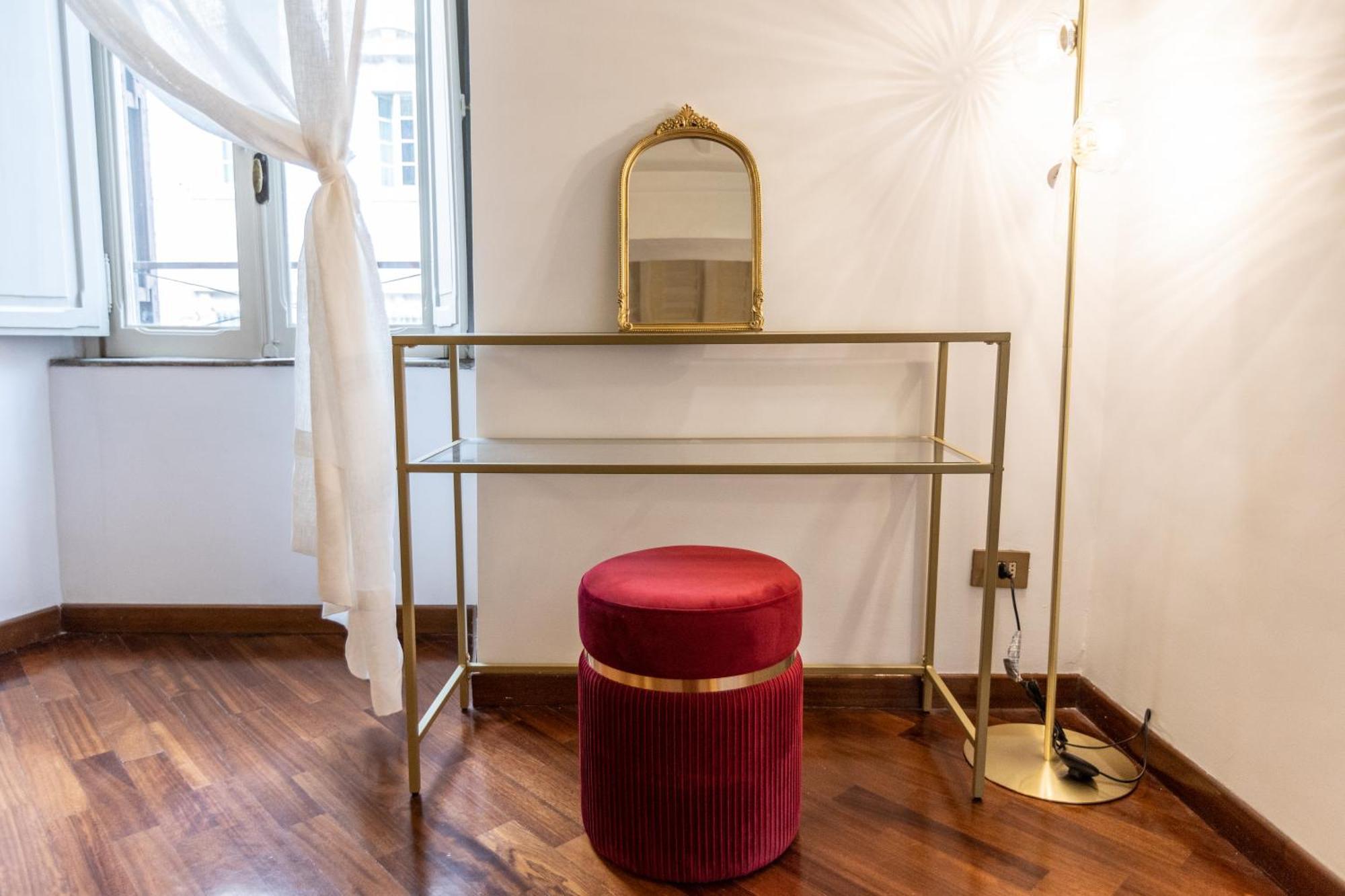 Piazza Navona Classy & Large Apartment