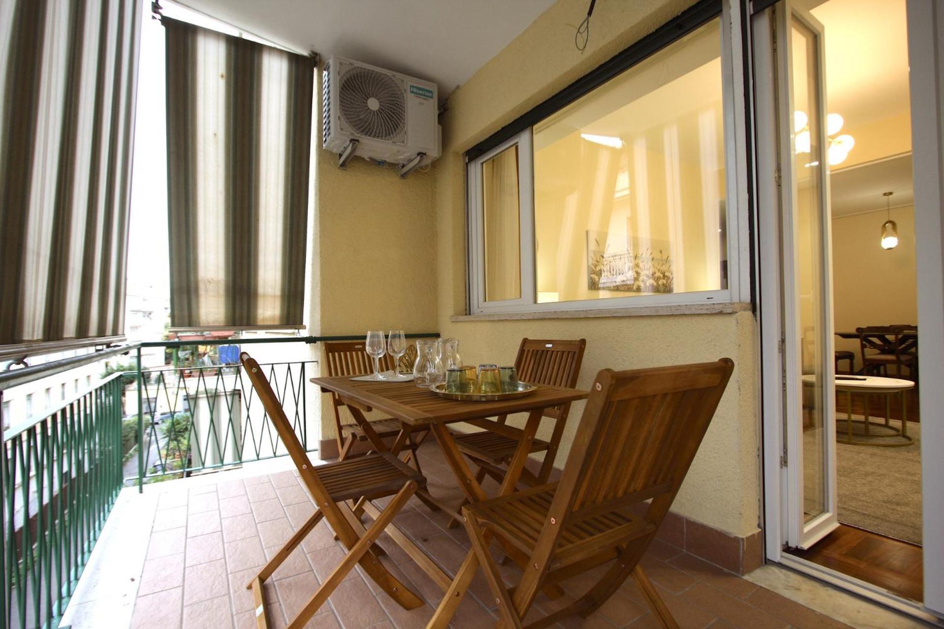 Contessa 3br House Apartment