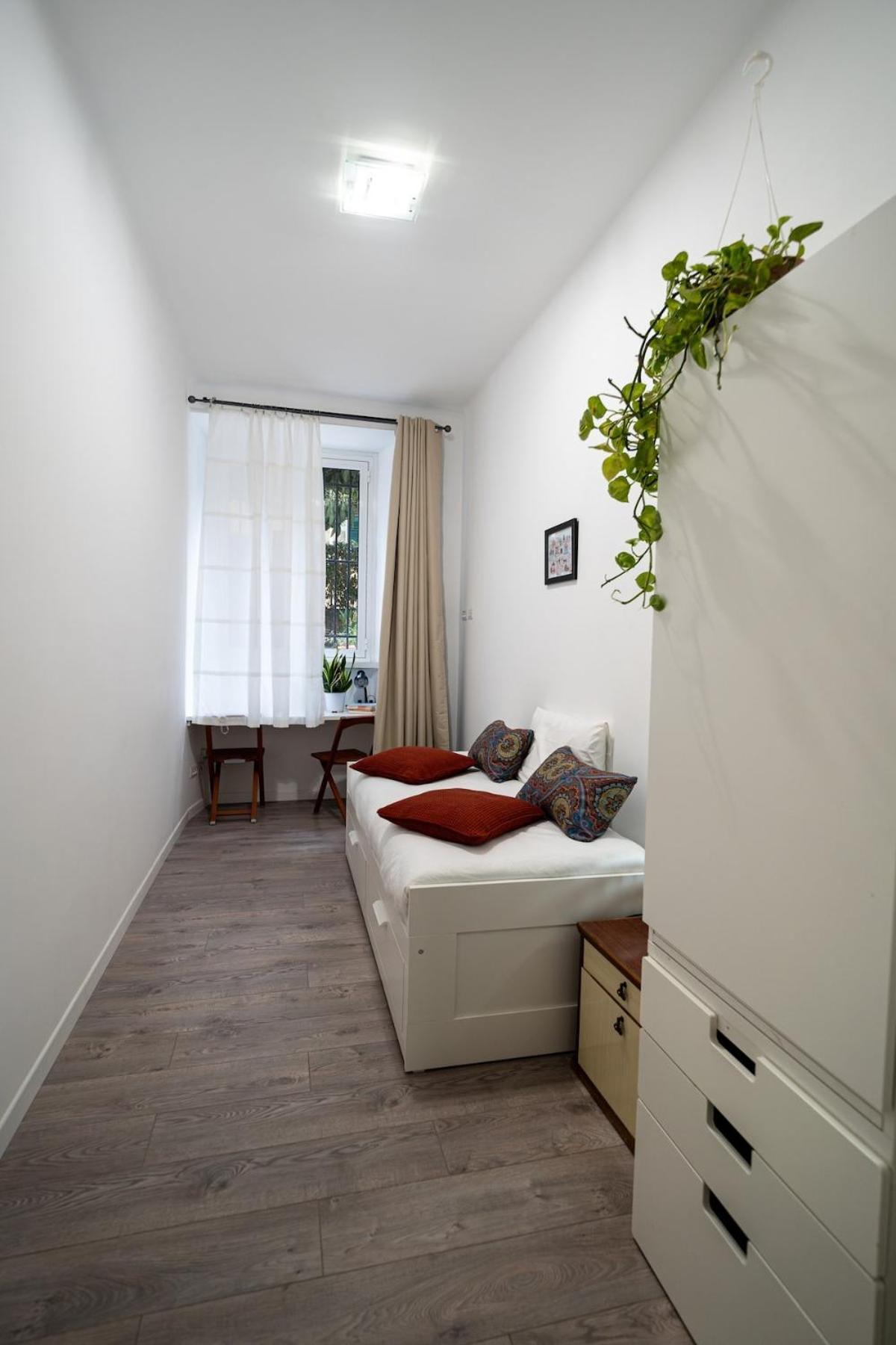 Britannia 36 Apartment Rome