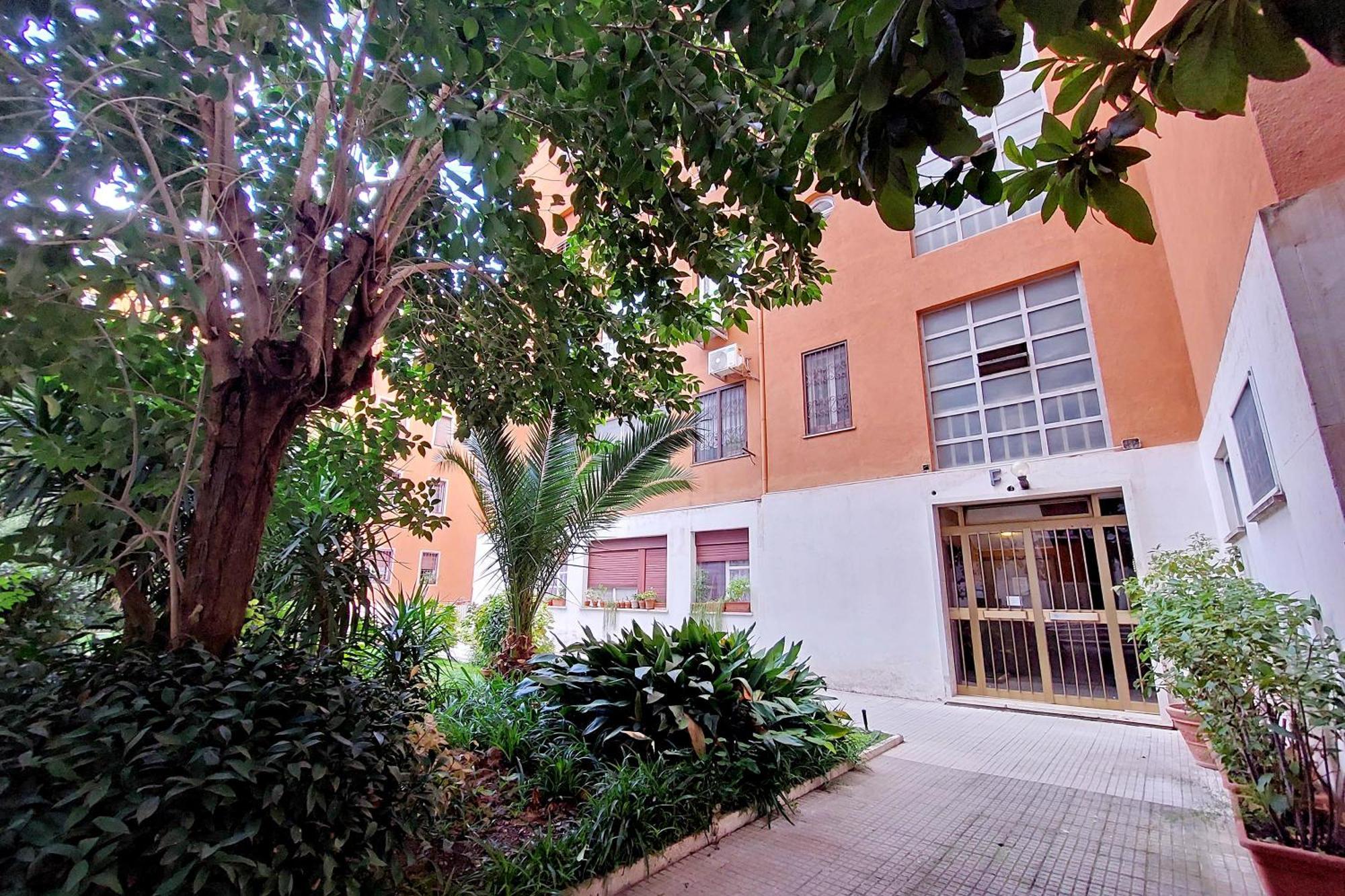 Guest house The Place Gallia