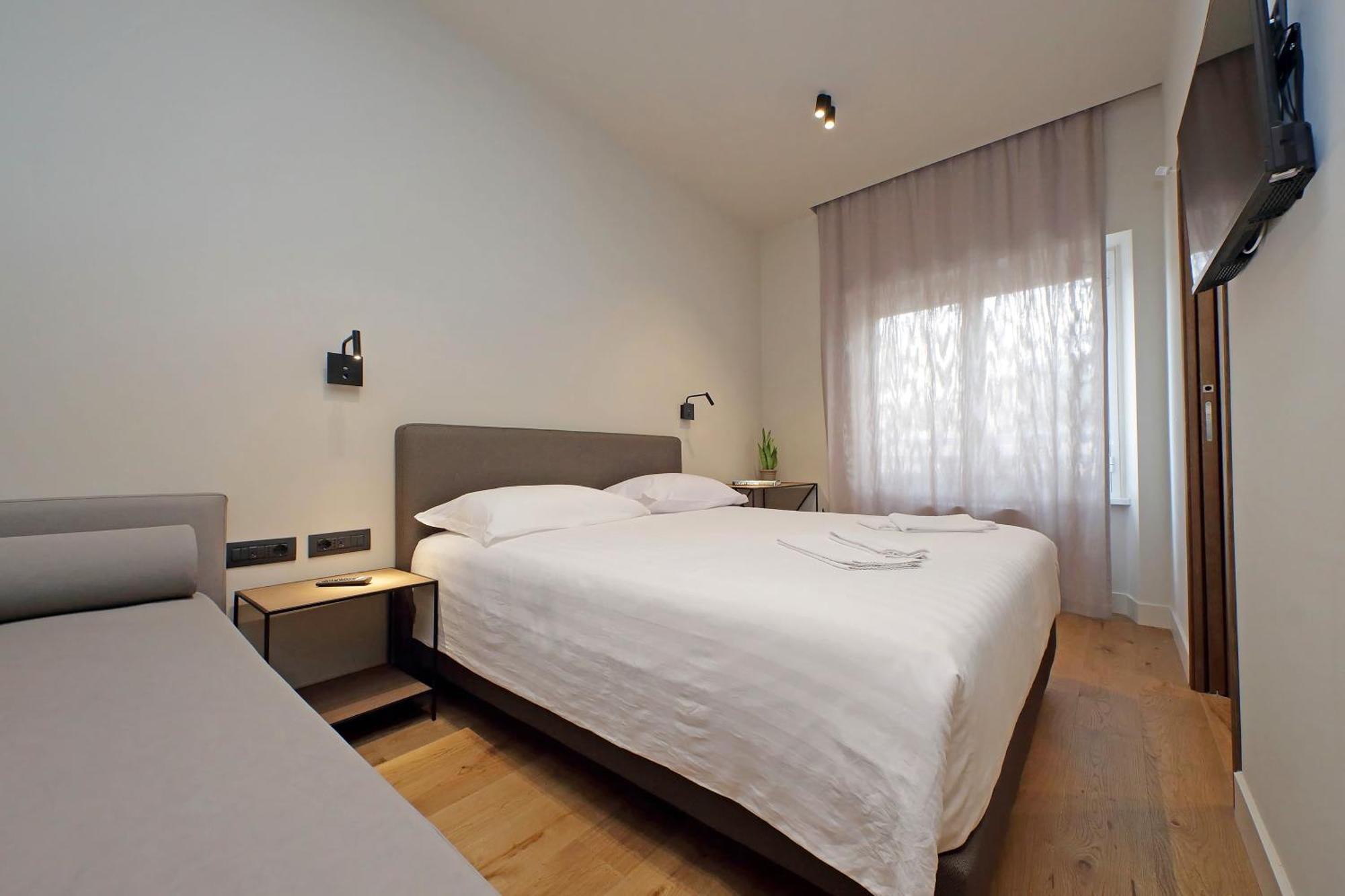 The Place Gallia Guest house Rome