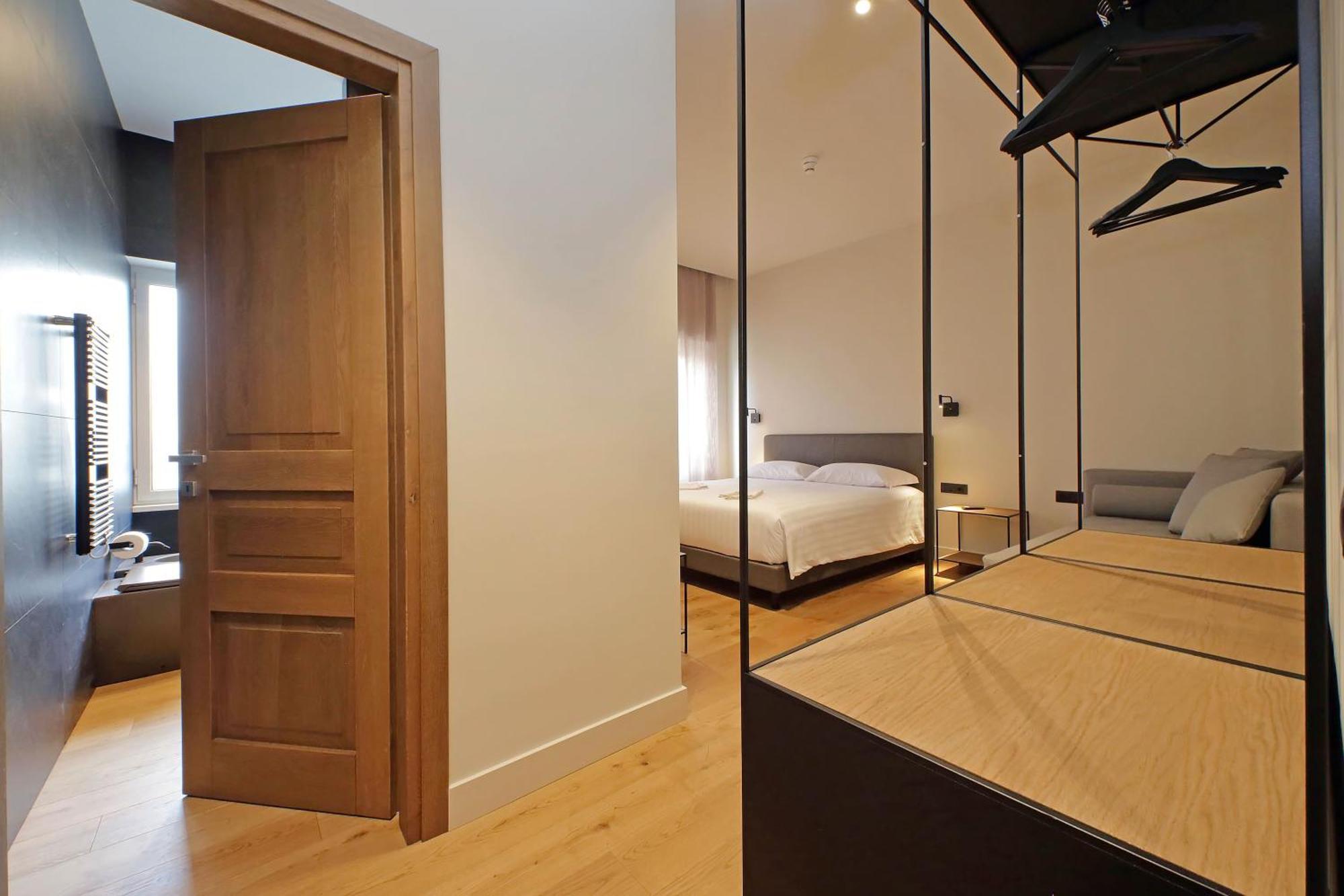Guest house The Place Gallia