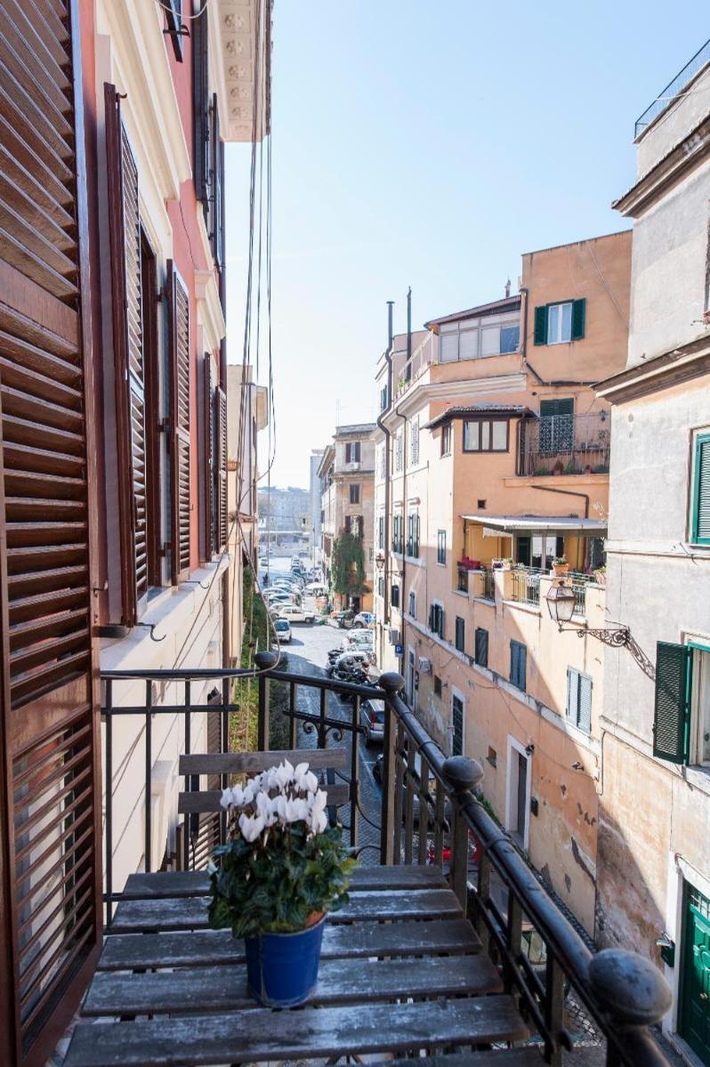 Apartment Flatinrome Trastevere Complex Rome