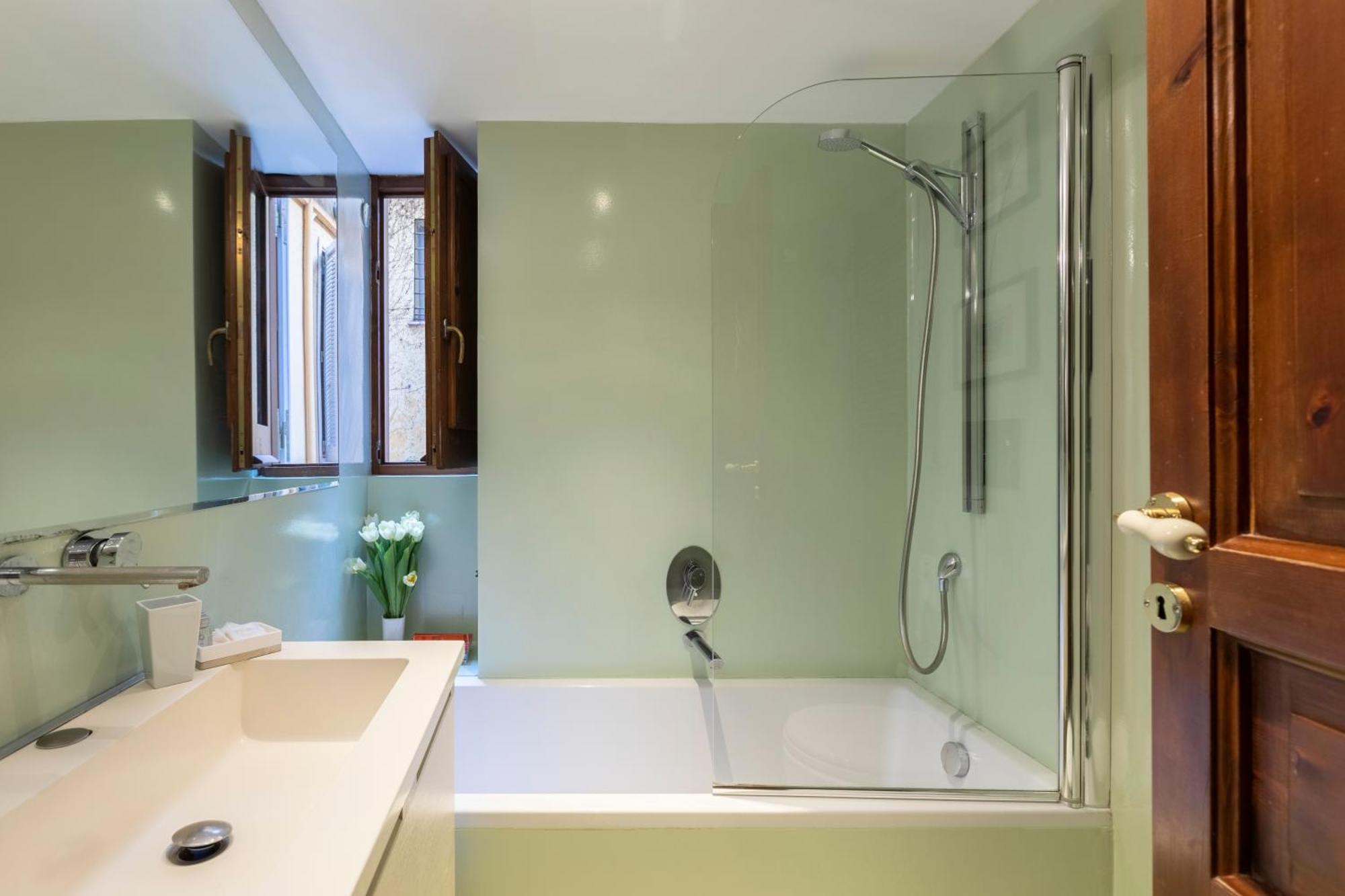Romac Coronari With Gym, Sauna And Garden Apartment Rome