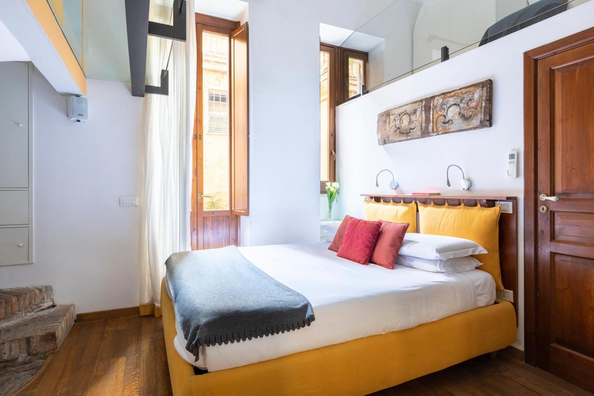 Romac Coronari With Gym, Sauna And Garden