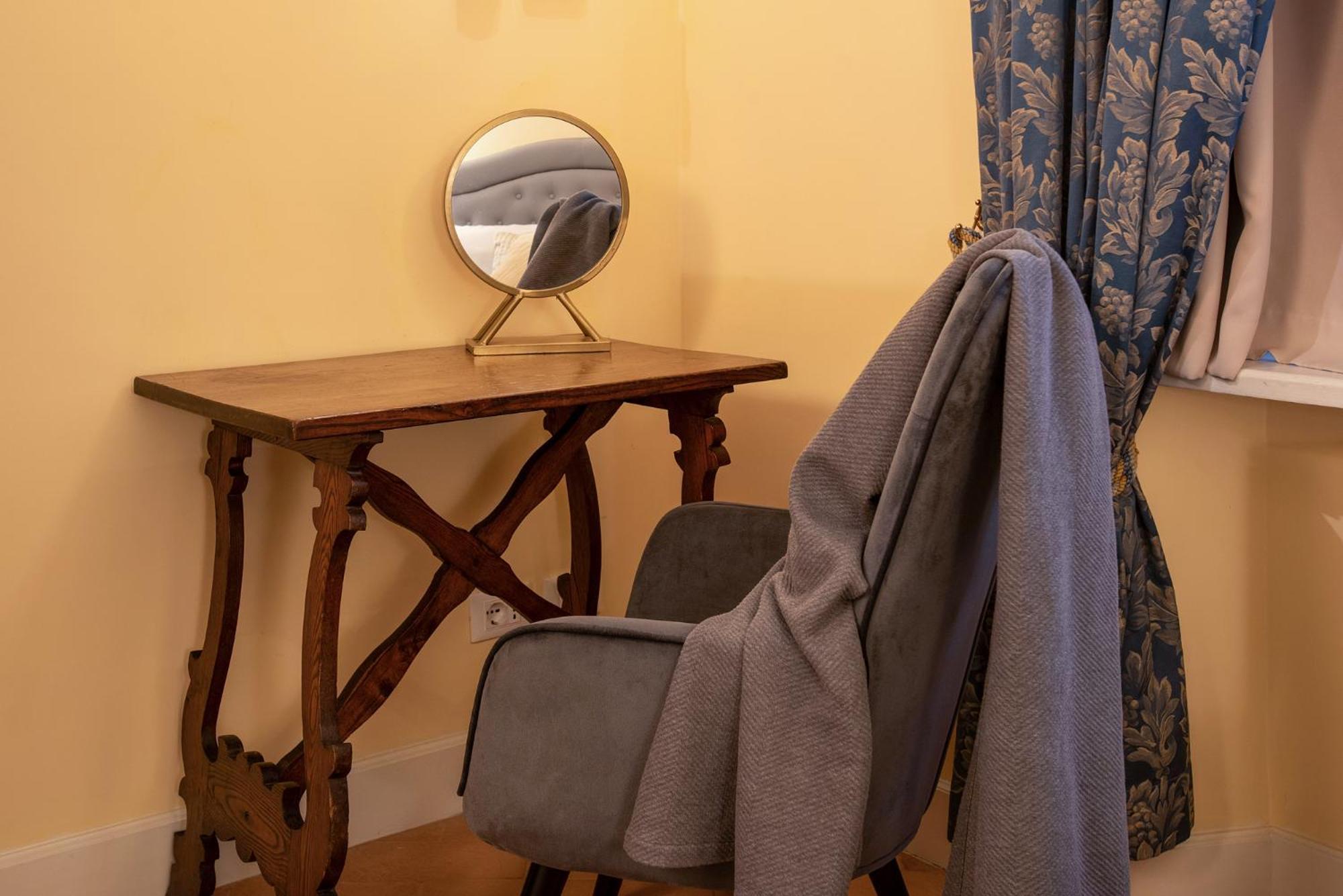 Apartment Residenza Sinibaldi - Xvii Century Experience