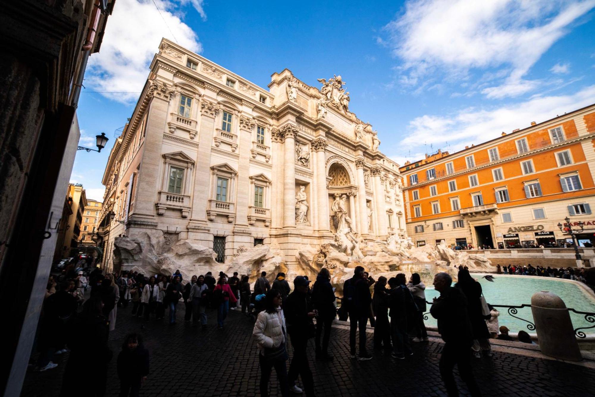 Fontana Di Trevi Sweet Appartamento