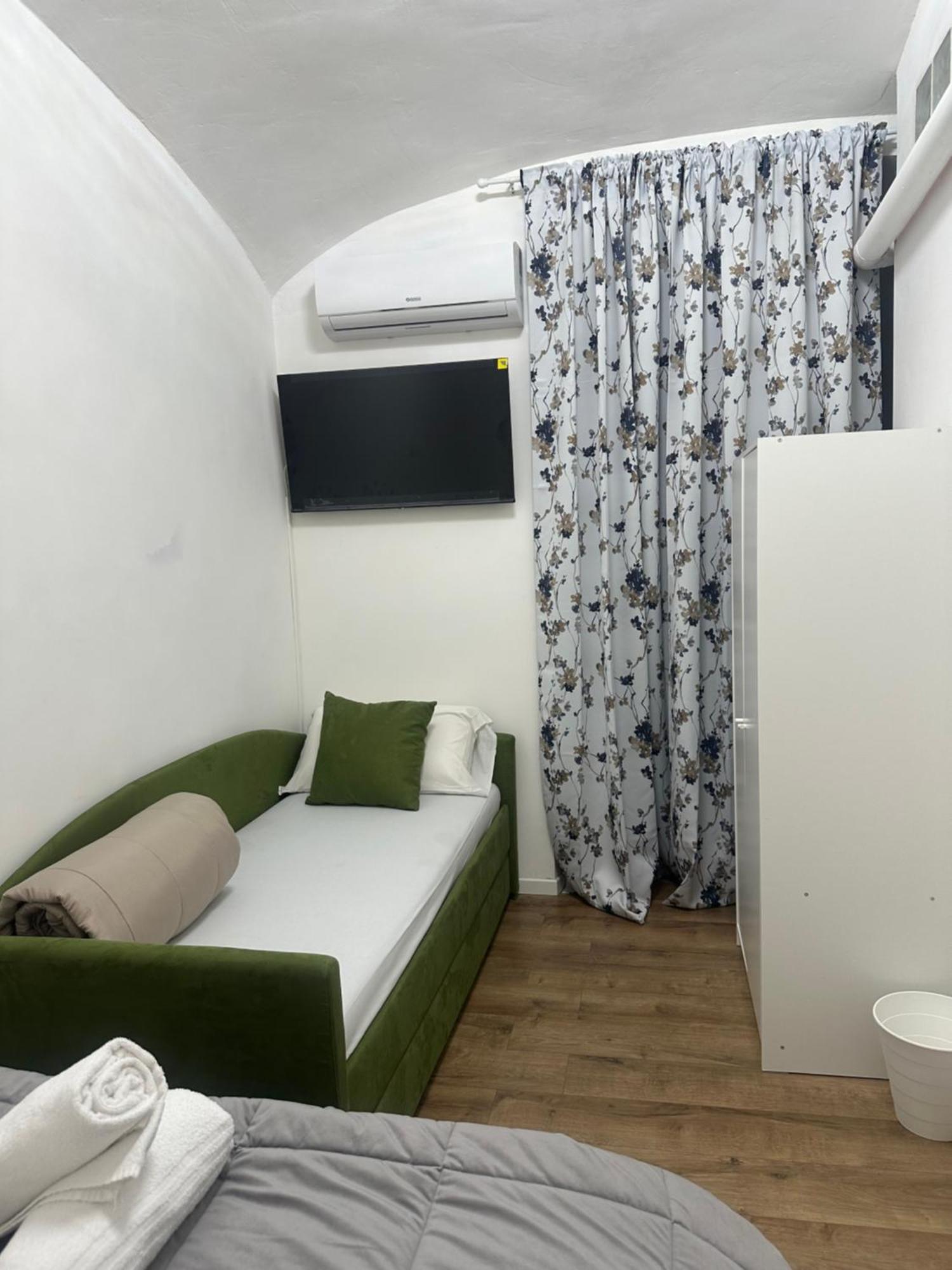 Western Termini Guest house Rome
