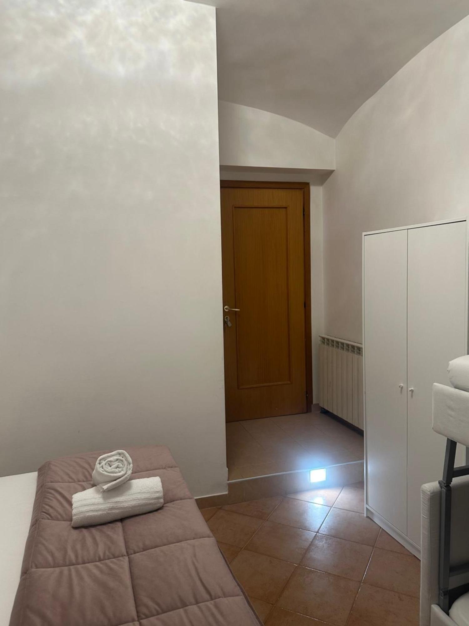 Western Termini Guest house