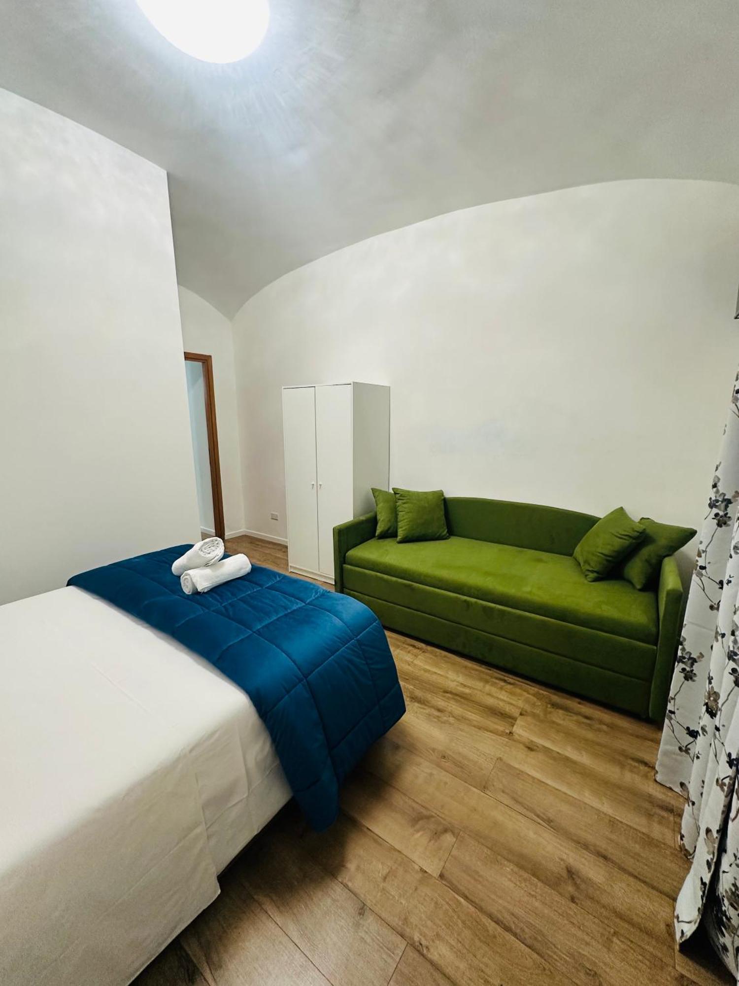 Guest house Western Termini *