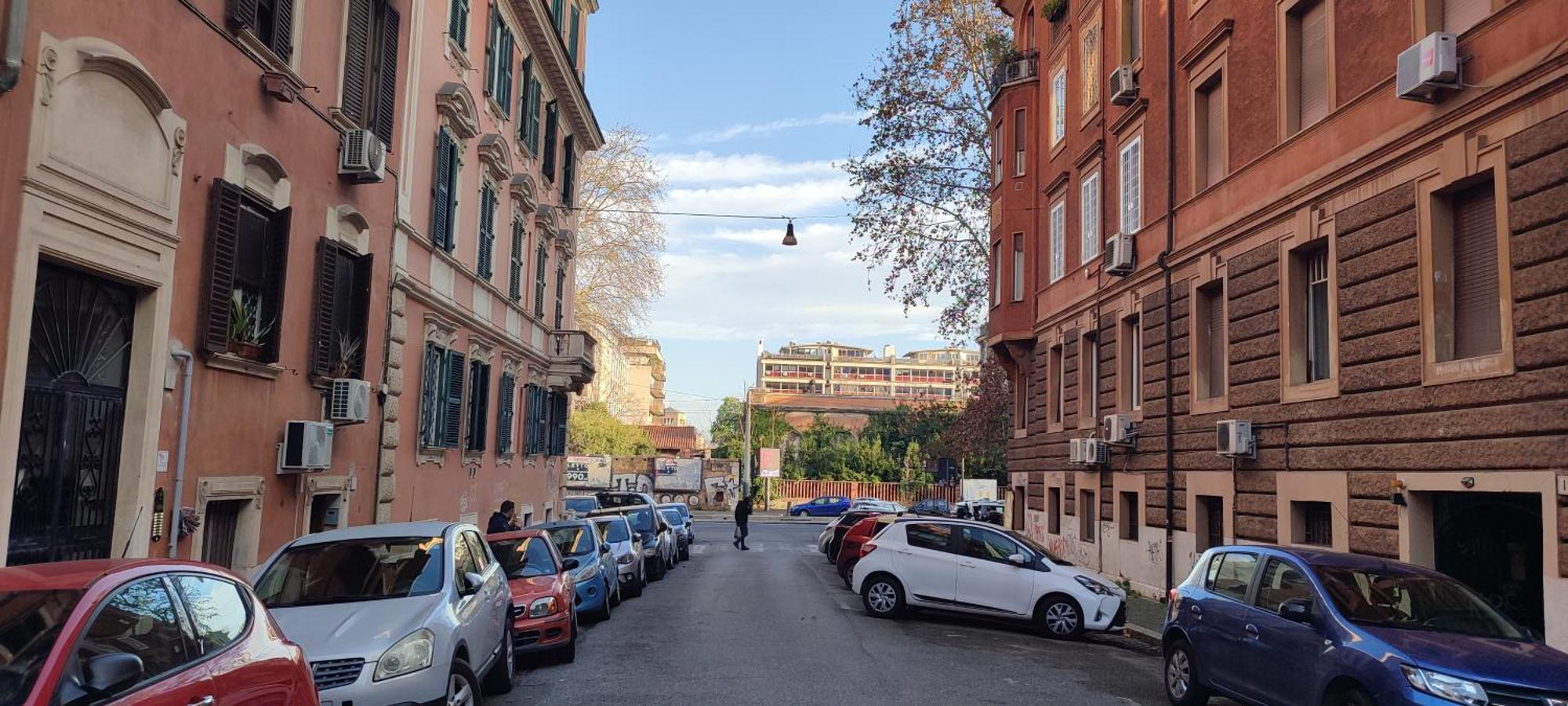 Apartment Happy Domus Ippolito Nievo Flat A Trastevere *