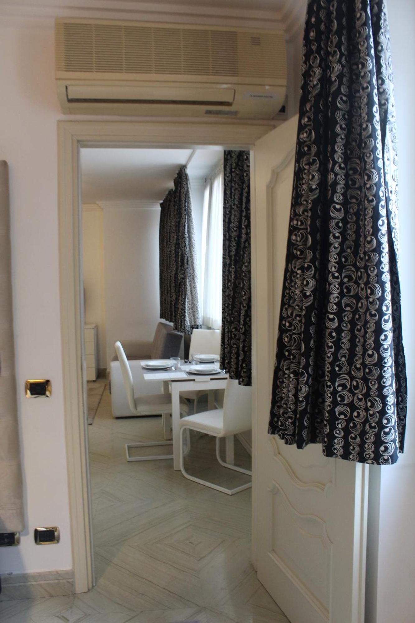 Wamma House Trevi * Rome